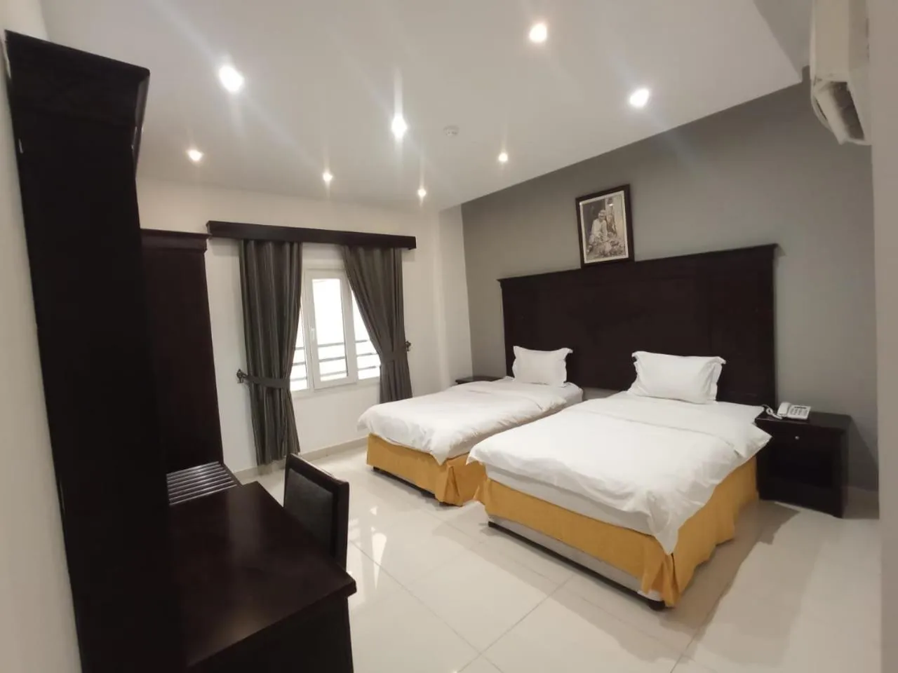 Bed in Asfar Hotel Apartments
