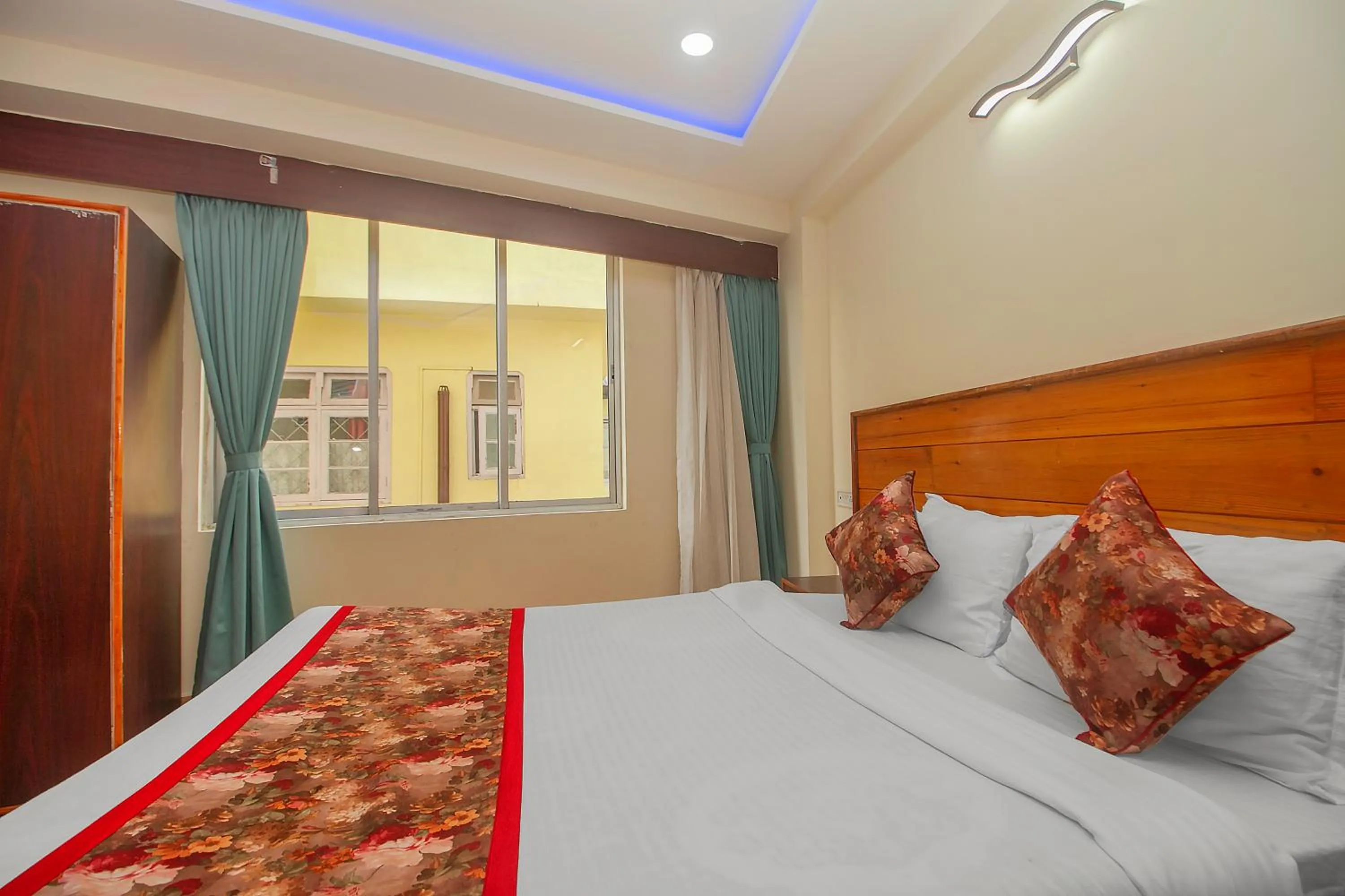 Bed in Golden Oren Hotels and Spa