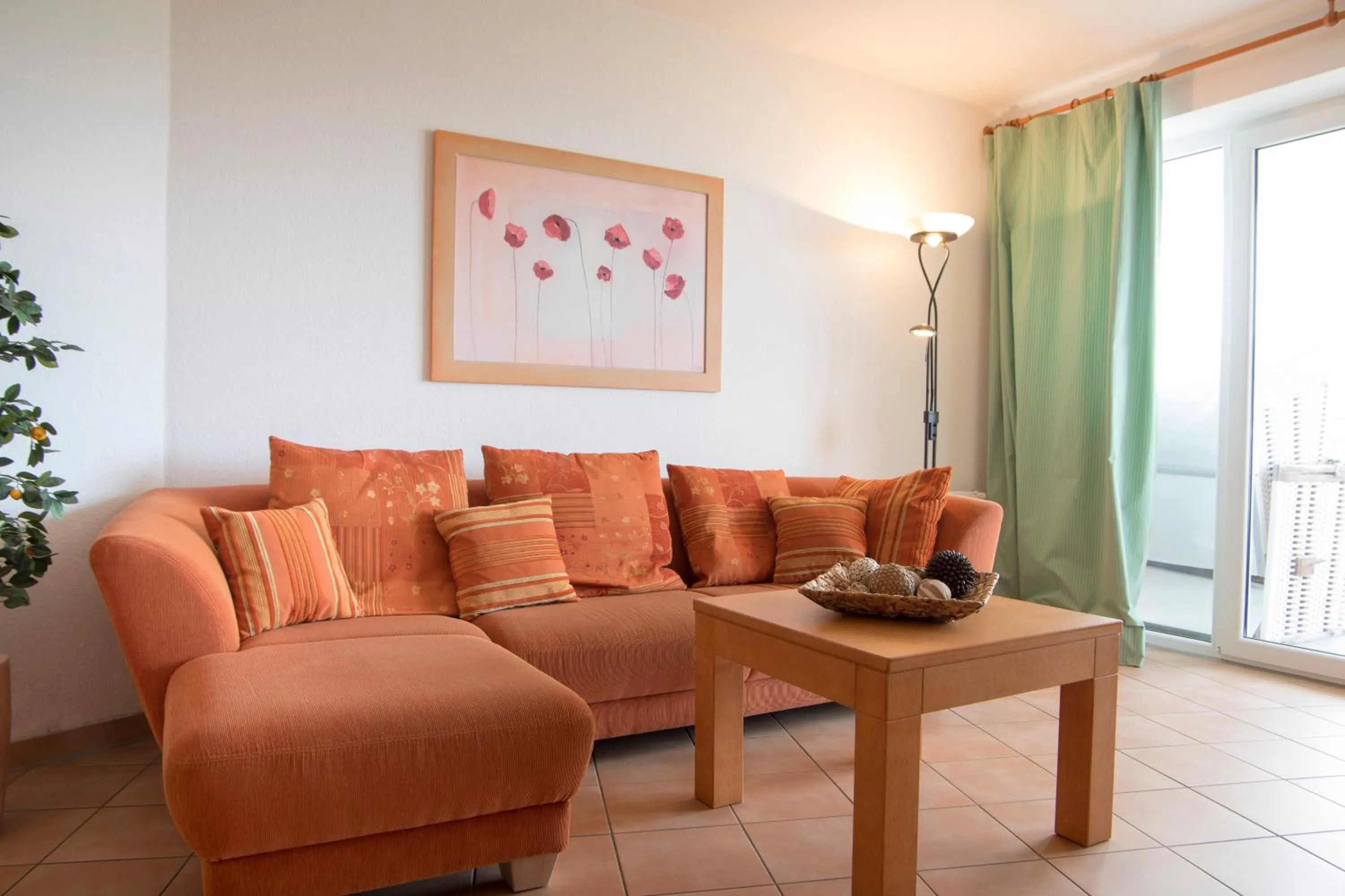 Apartment with Sea View in Strand Palais 11
