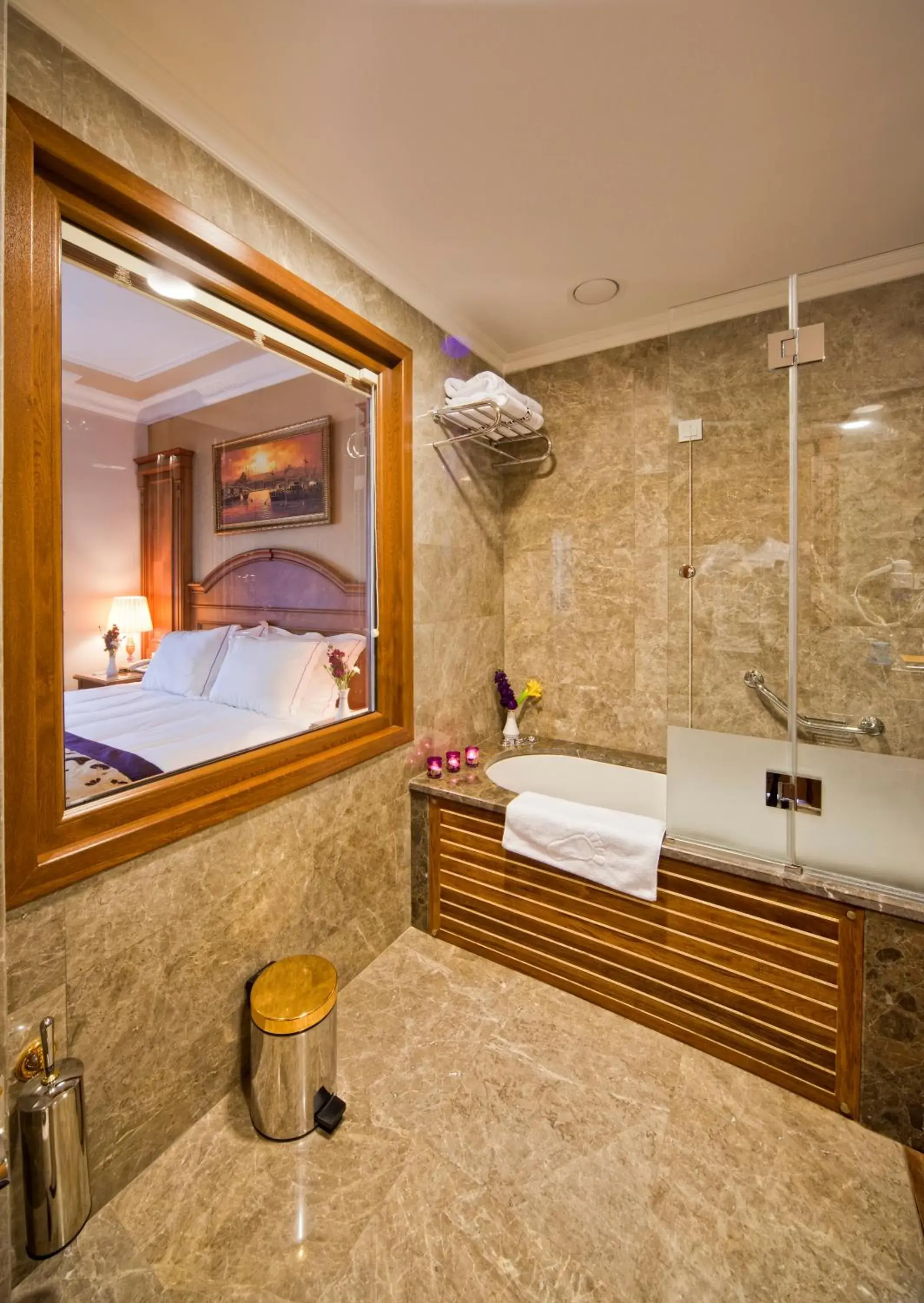 Shower, Bed in GLK PREMIER Acropol Suites & Spa Shower, Bed in GLK PREMIER Acropol Suites & Spa