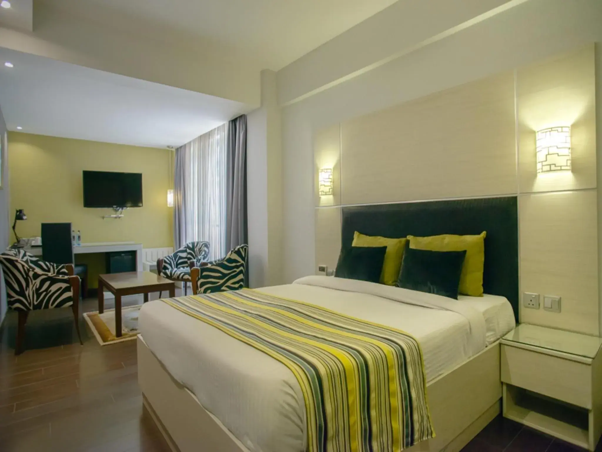 Bed in Cloud Hotel & Suites Bed in Cloud Hotel & Suites