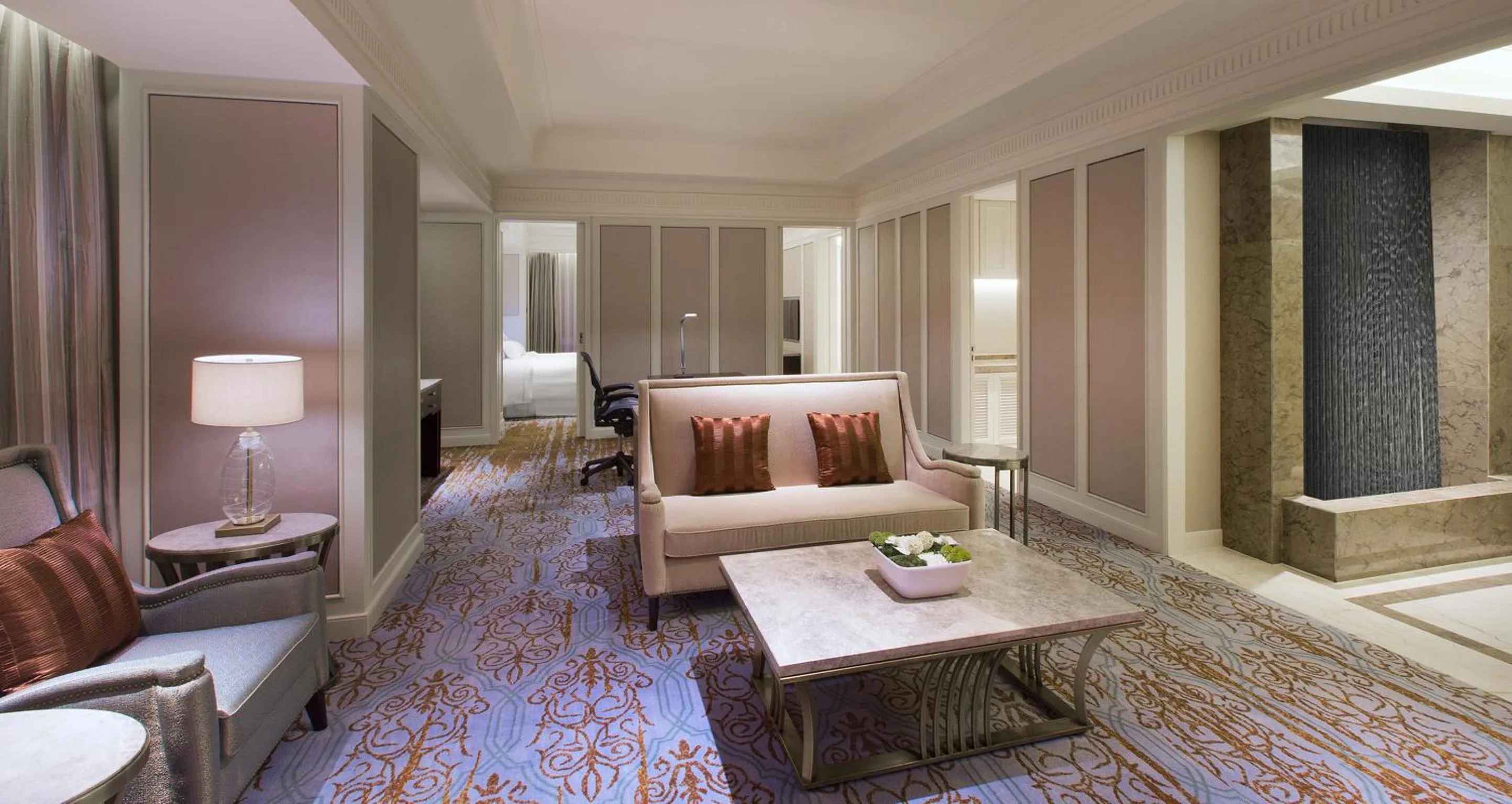 Living room, Bed in The Westin Qingdao - Instagrammable