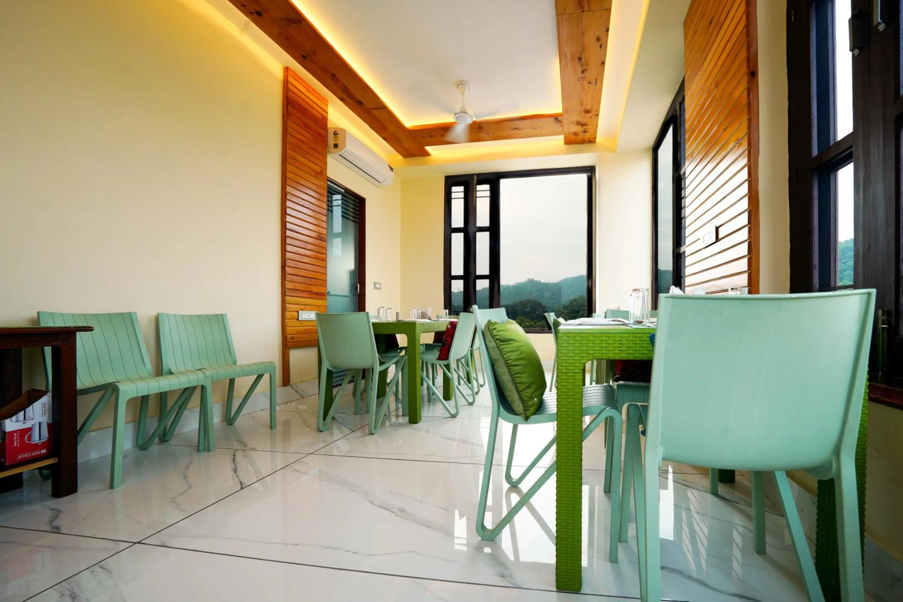Restaurant/places to eat in The Abhyudyam Ganga