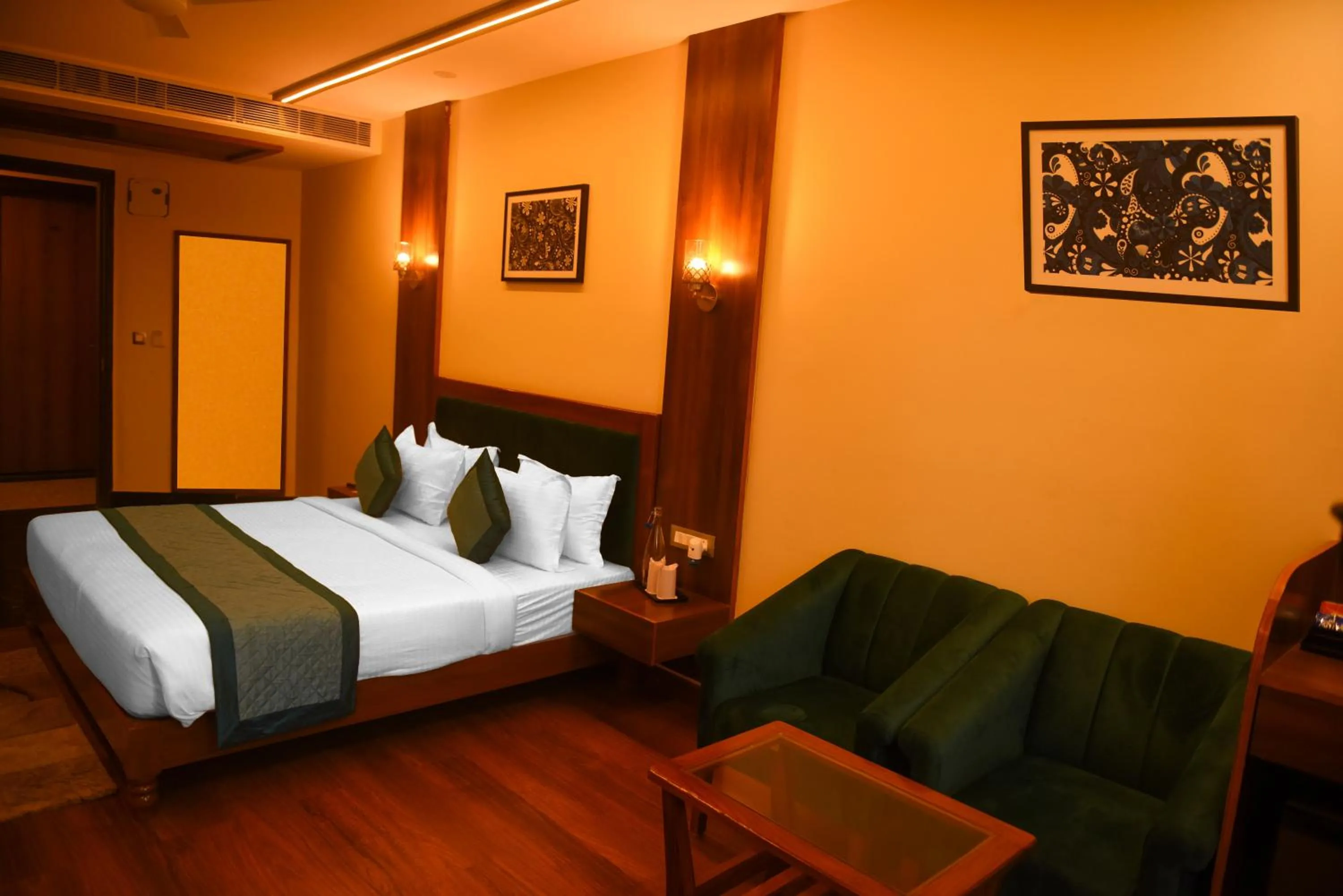 Bed in The Abhyudyam Ganga