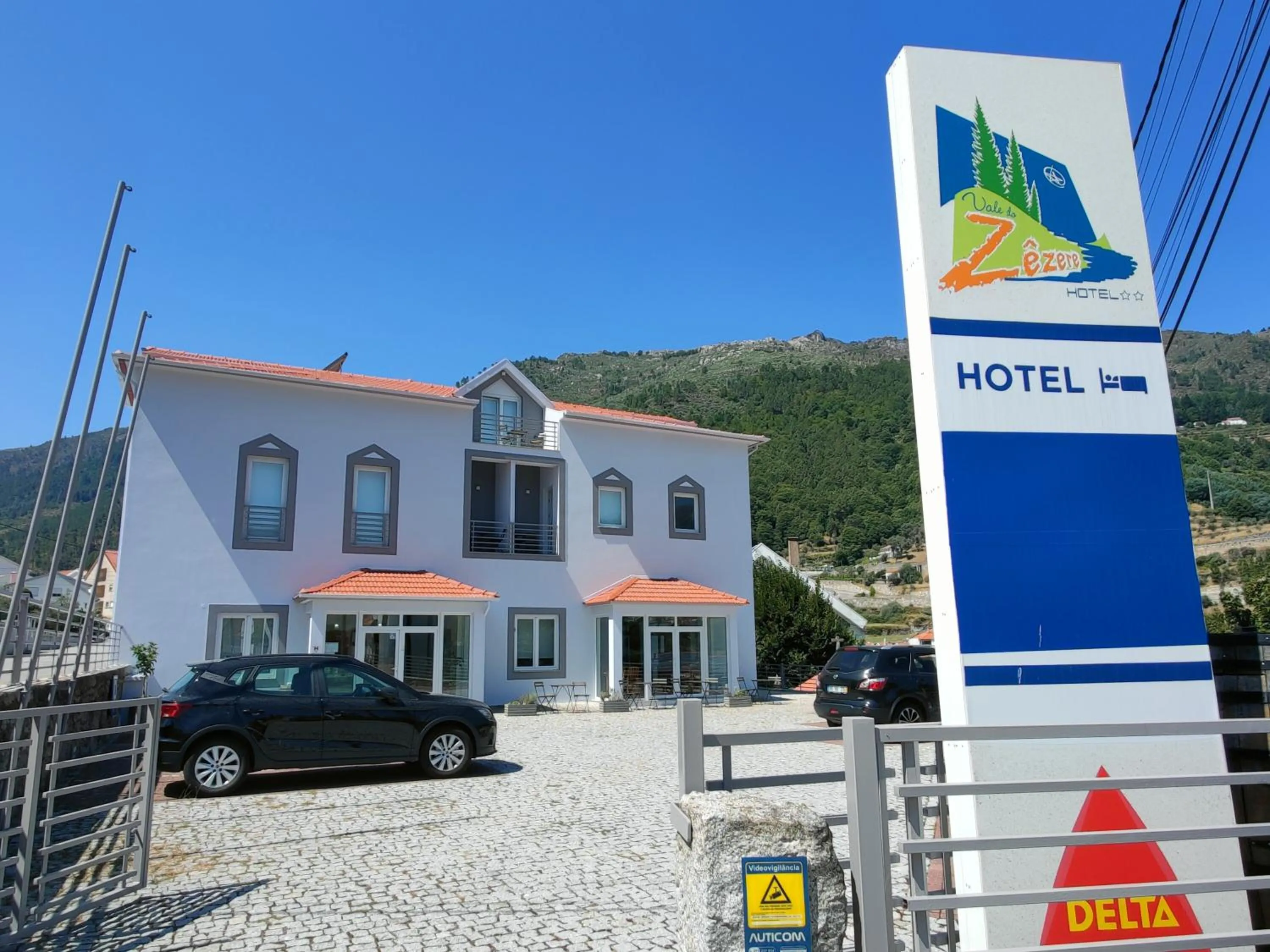 Vale do Zêzere Hotel