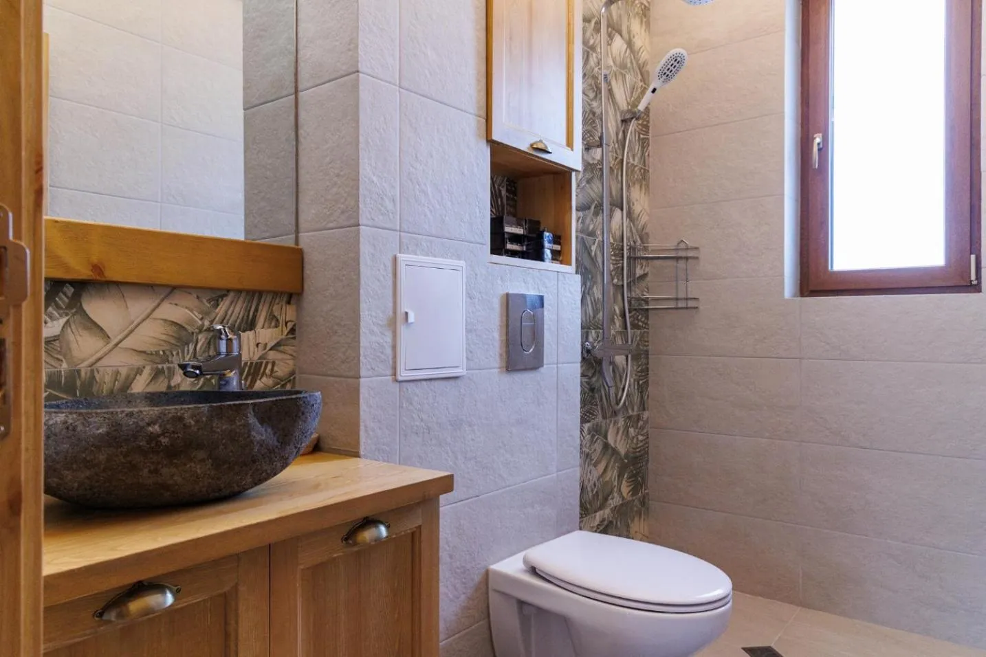 Toilet in Villa Letizia & Raphael w Sauna near Pirin Golf Resort