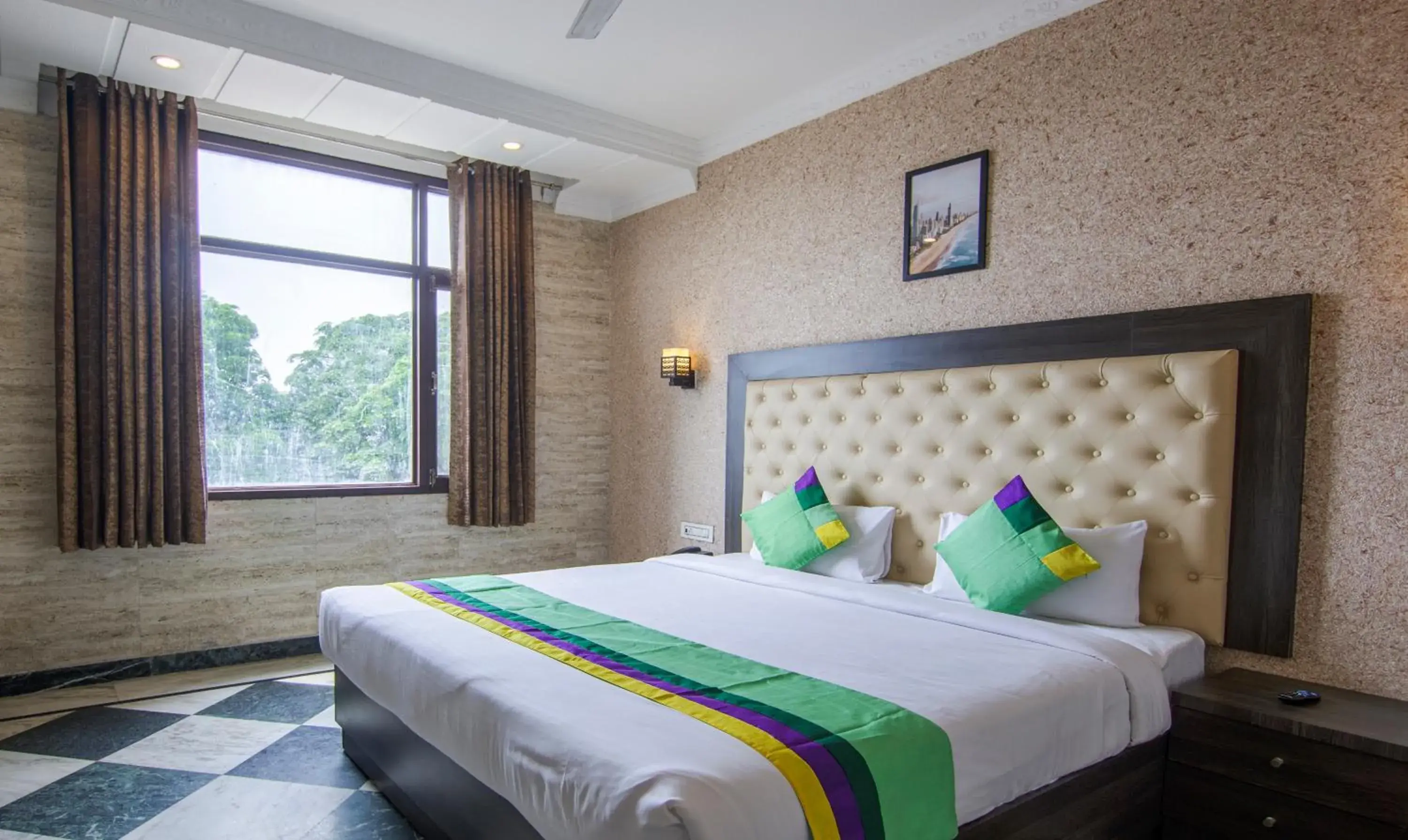 Bed in Treebo Trinetar International Bed in Treebo Trinetar International