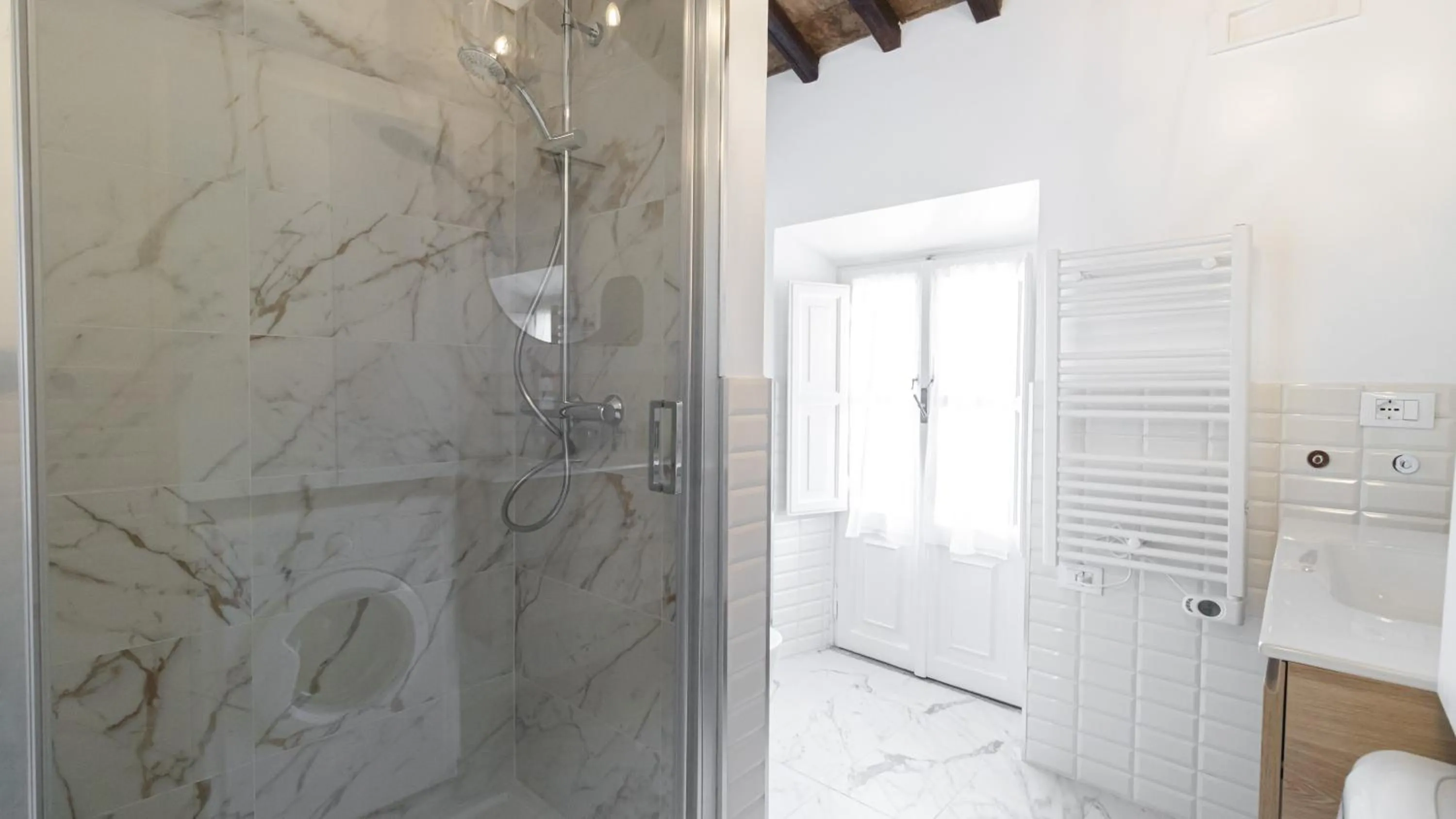 Italianway Collection - Barberini Elegantia Apartments Roma