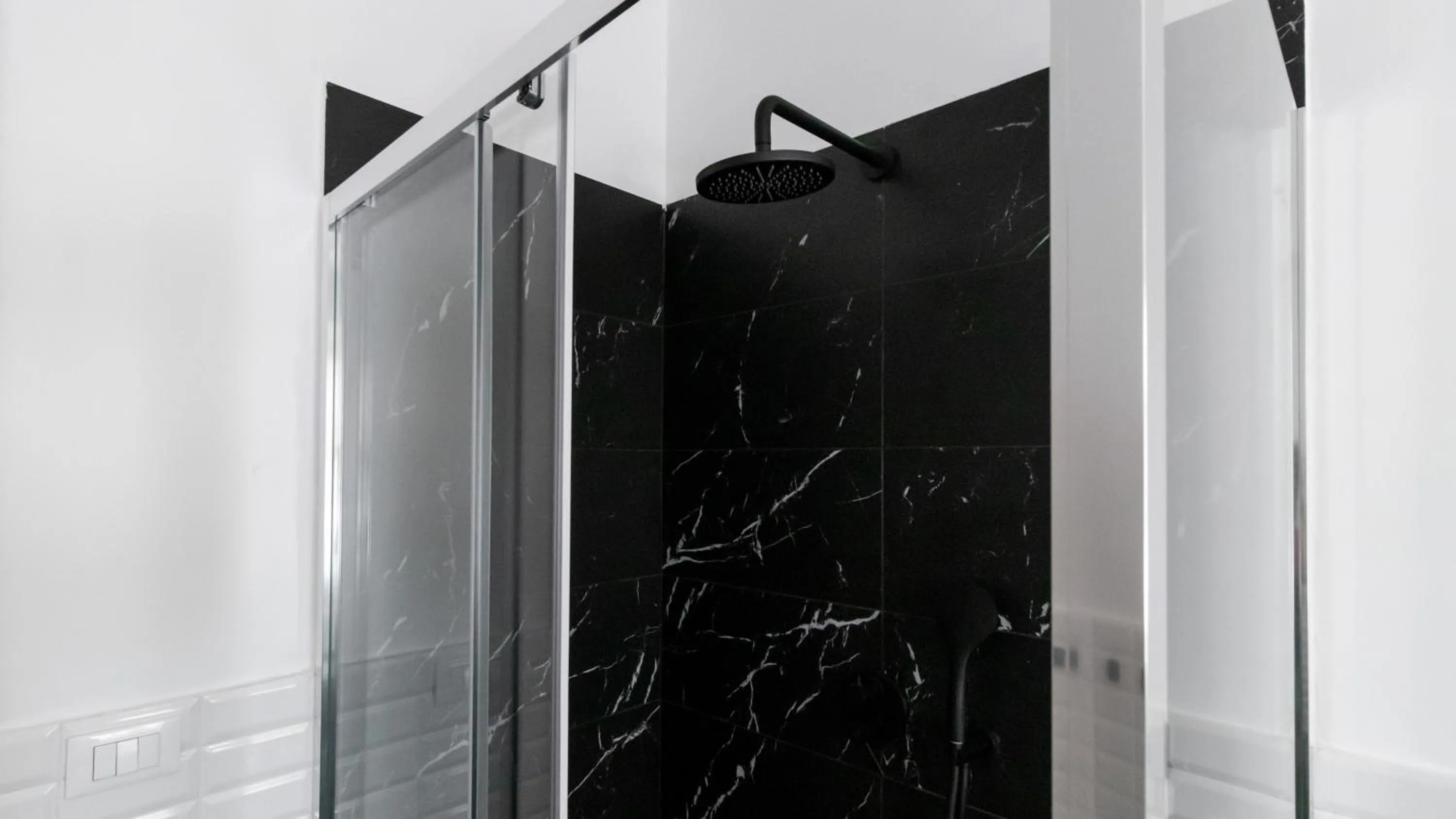 Bathroom in Italianway Collection - Barberini Elegantia Apartments Roma