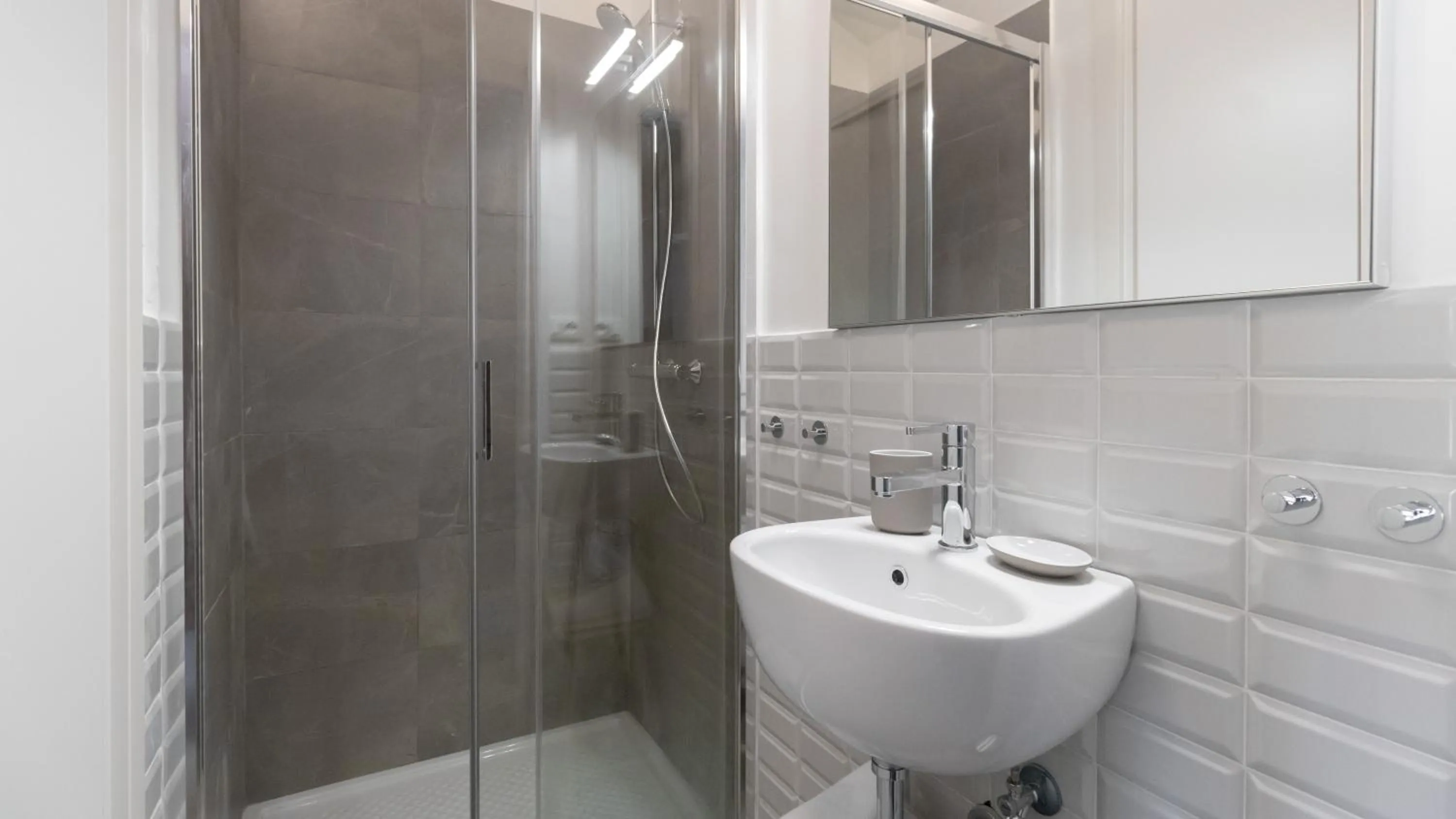Italianway Collection - Barberini Elegantia Apartments Roma