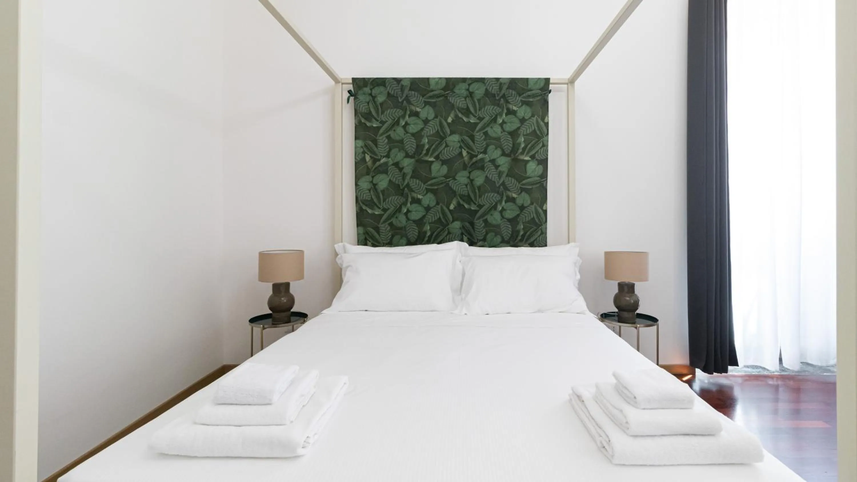 Bed in Italianway Collection - Barberini Elegantia Apartments Roma