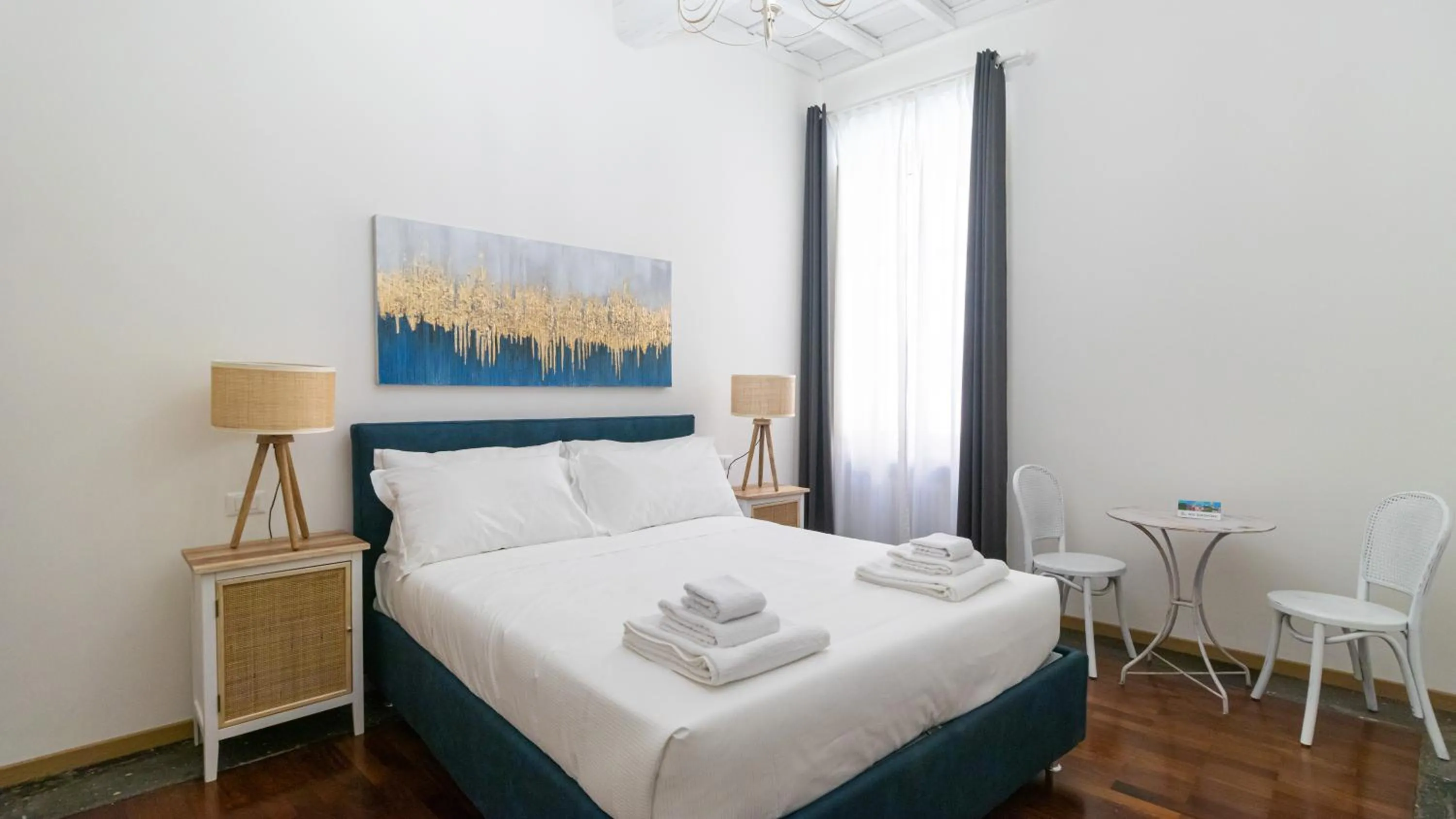 Bed in Italianway Collection - Barberini Elegantia Apartments Roma