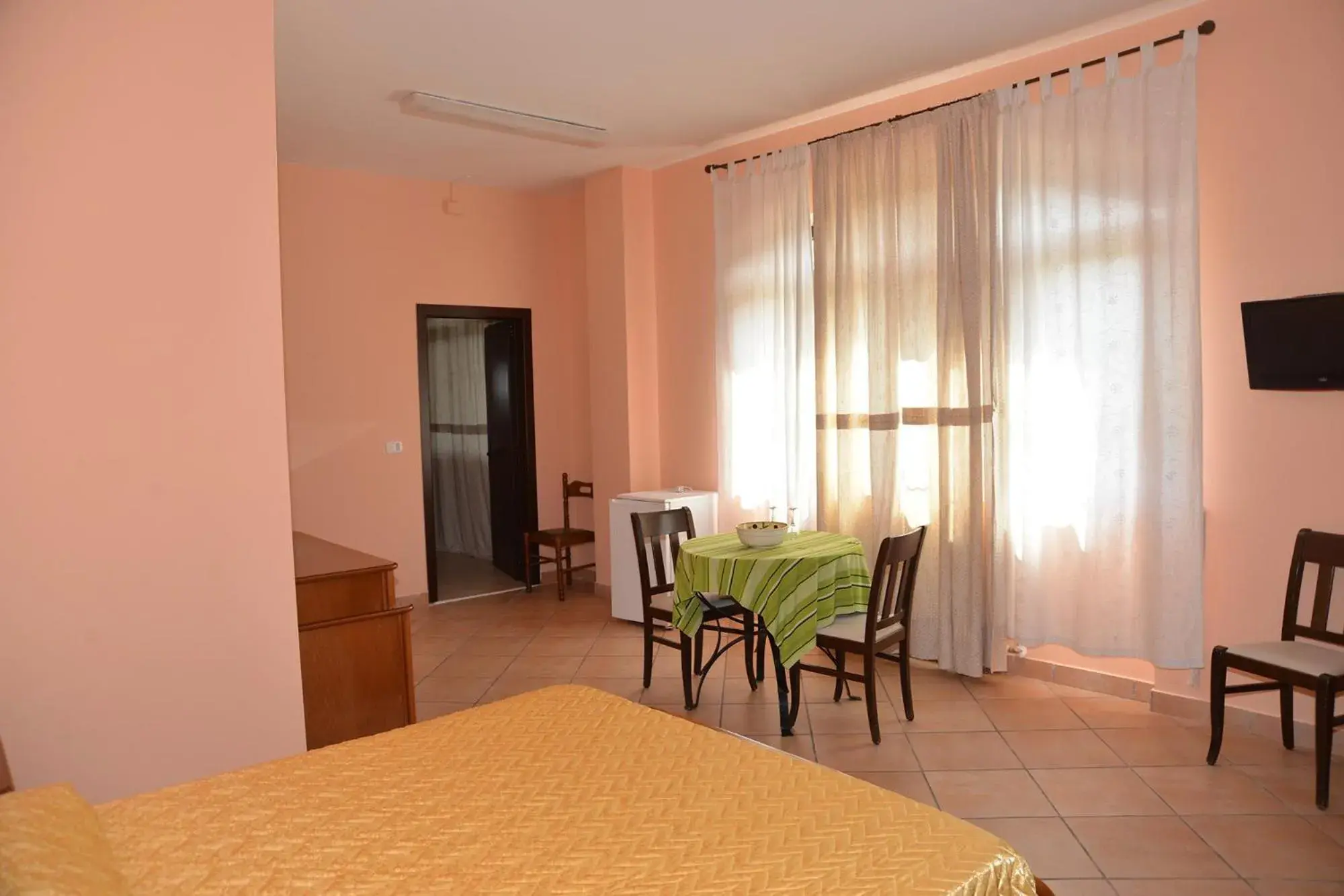 Comfort Triple Room in Villa Annette B&B Comfort Triple Room in Villa Annette B&B