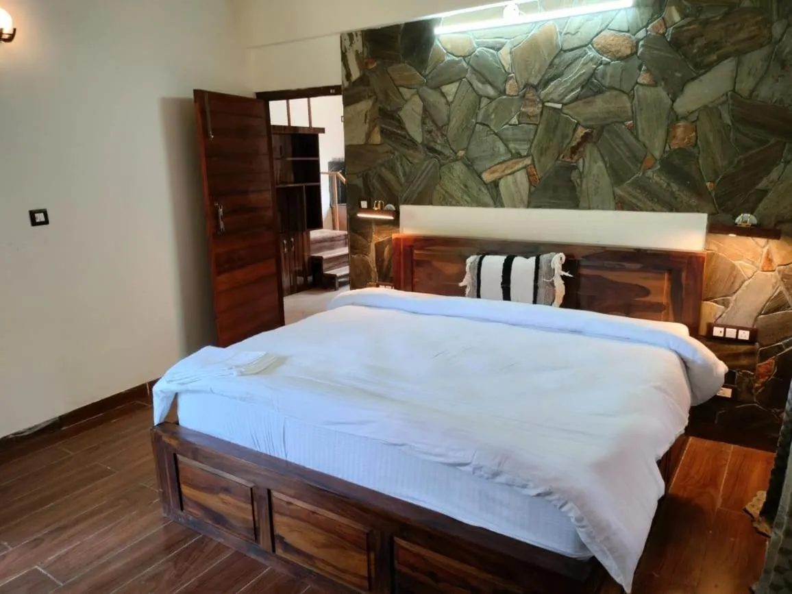 Bed in The Frostwood Resort