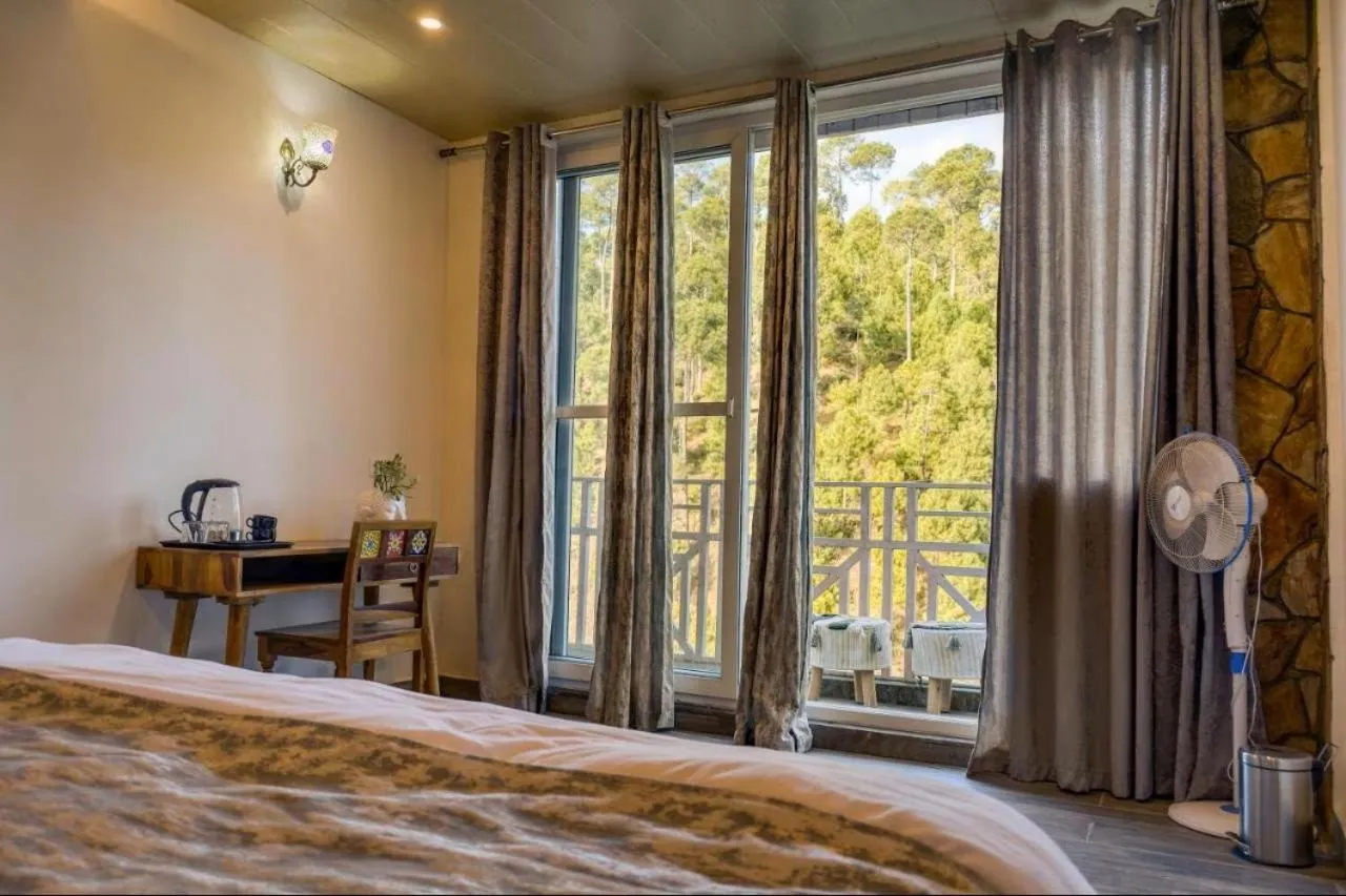 Bed in The Frostwood Resort