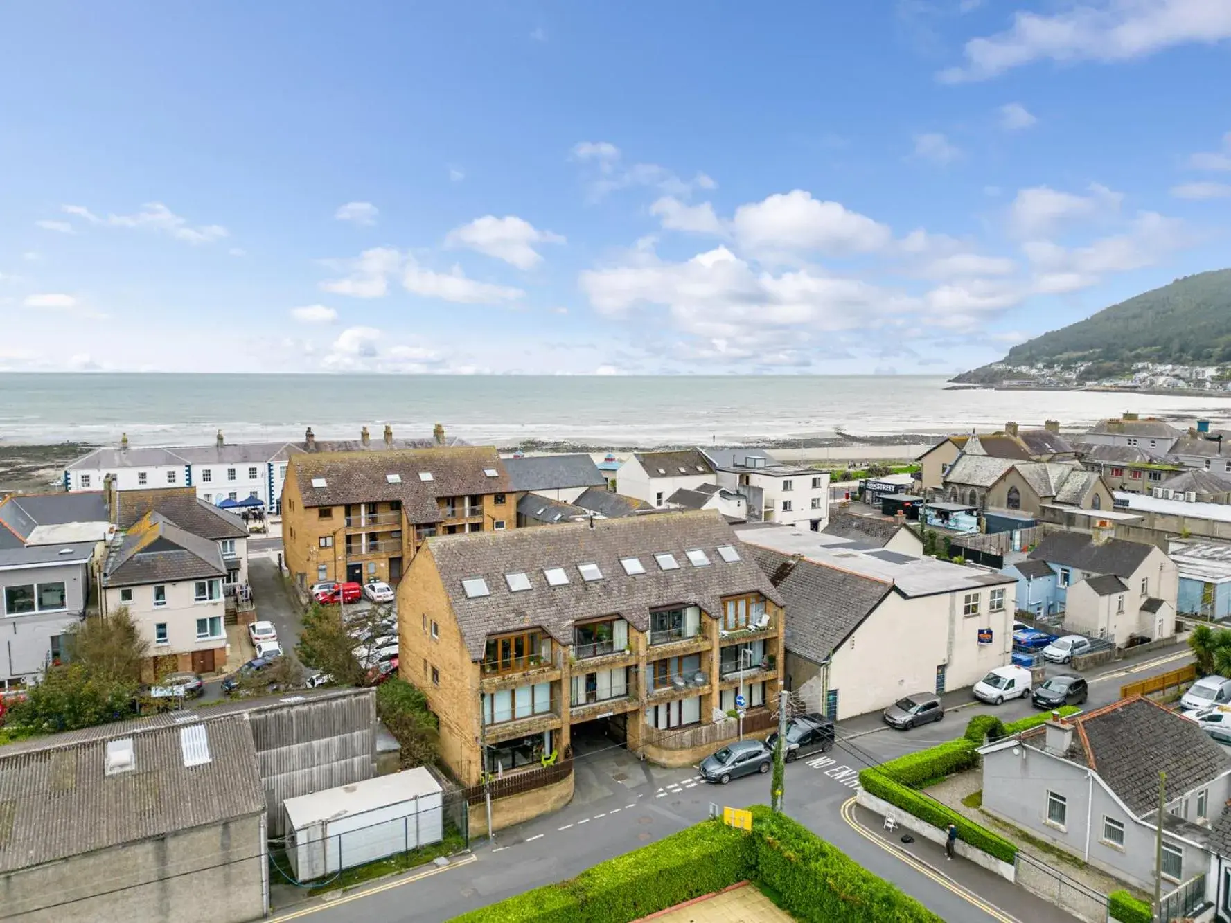 Property building in Central Apartment 3B Property building in Central Apartment 3B