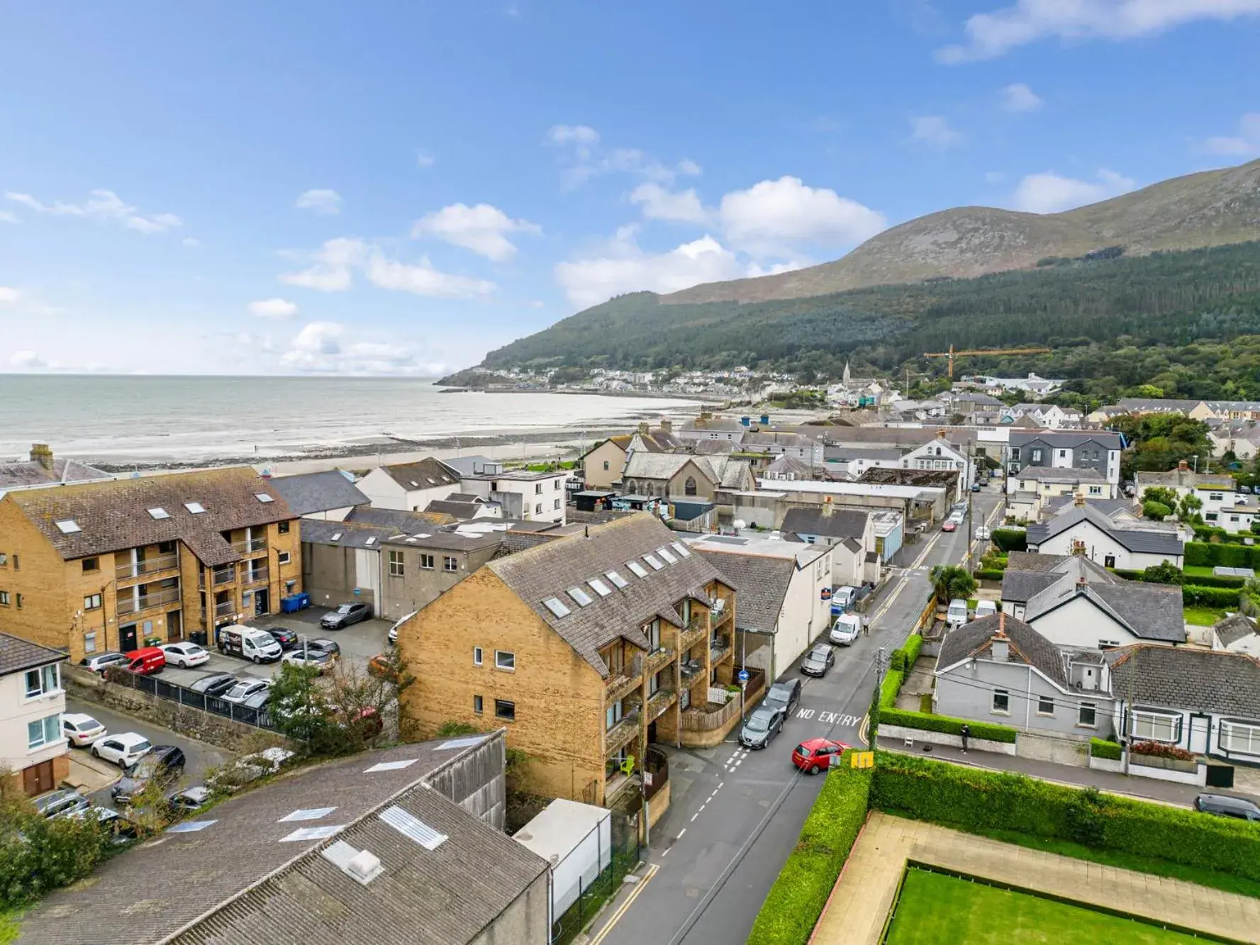 Property building in Central Apartment 3B Property building in Central Apartment 3B