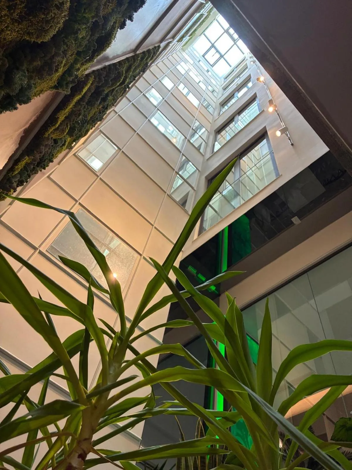 Inner courtyard view in Hotel Nena