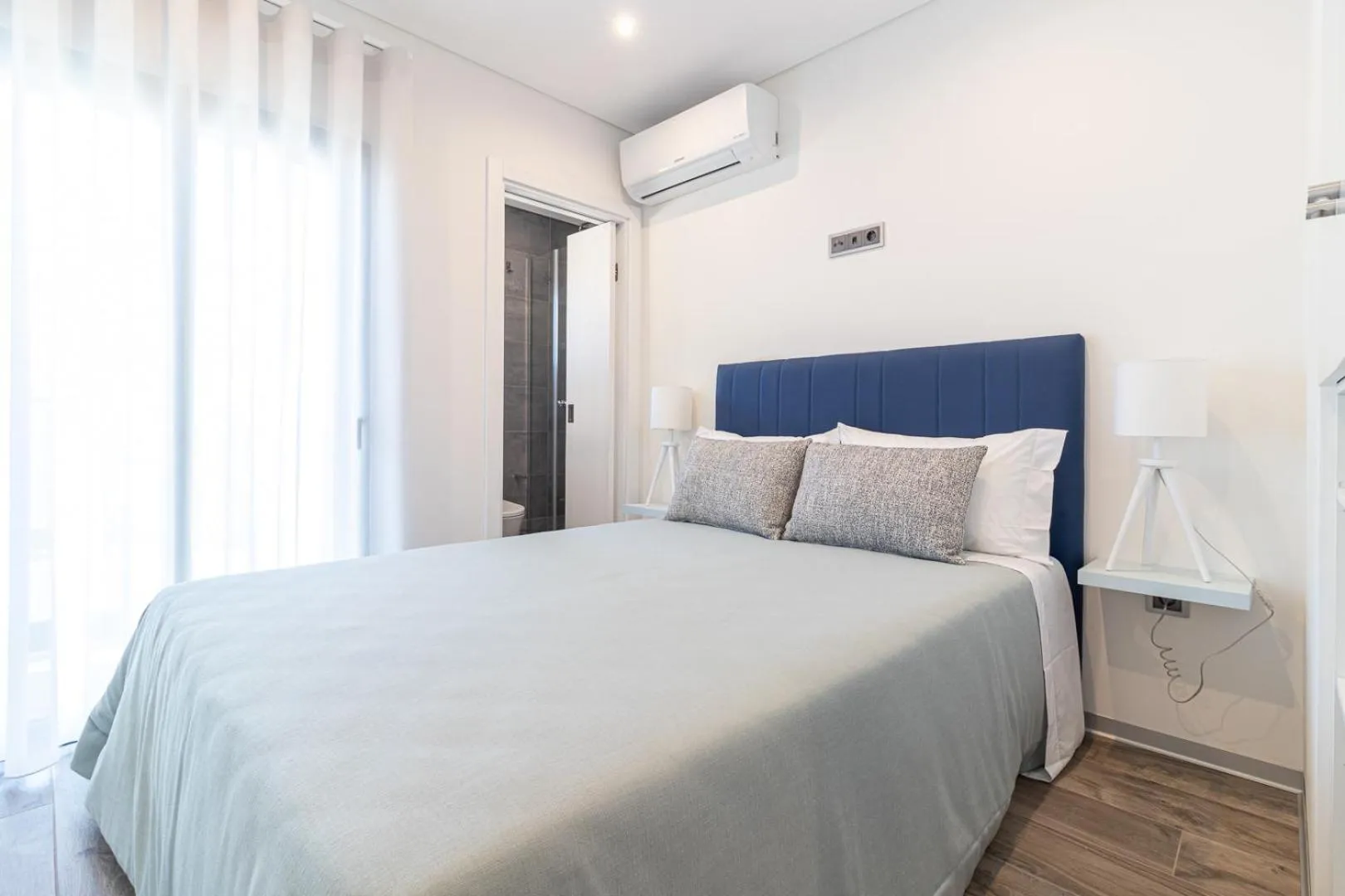 Bedroom, Bed in Avenue 41 Guest House