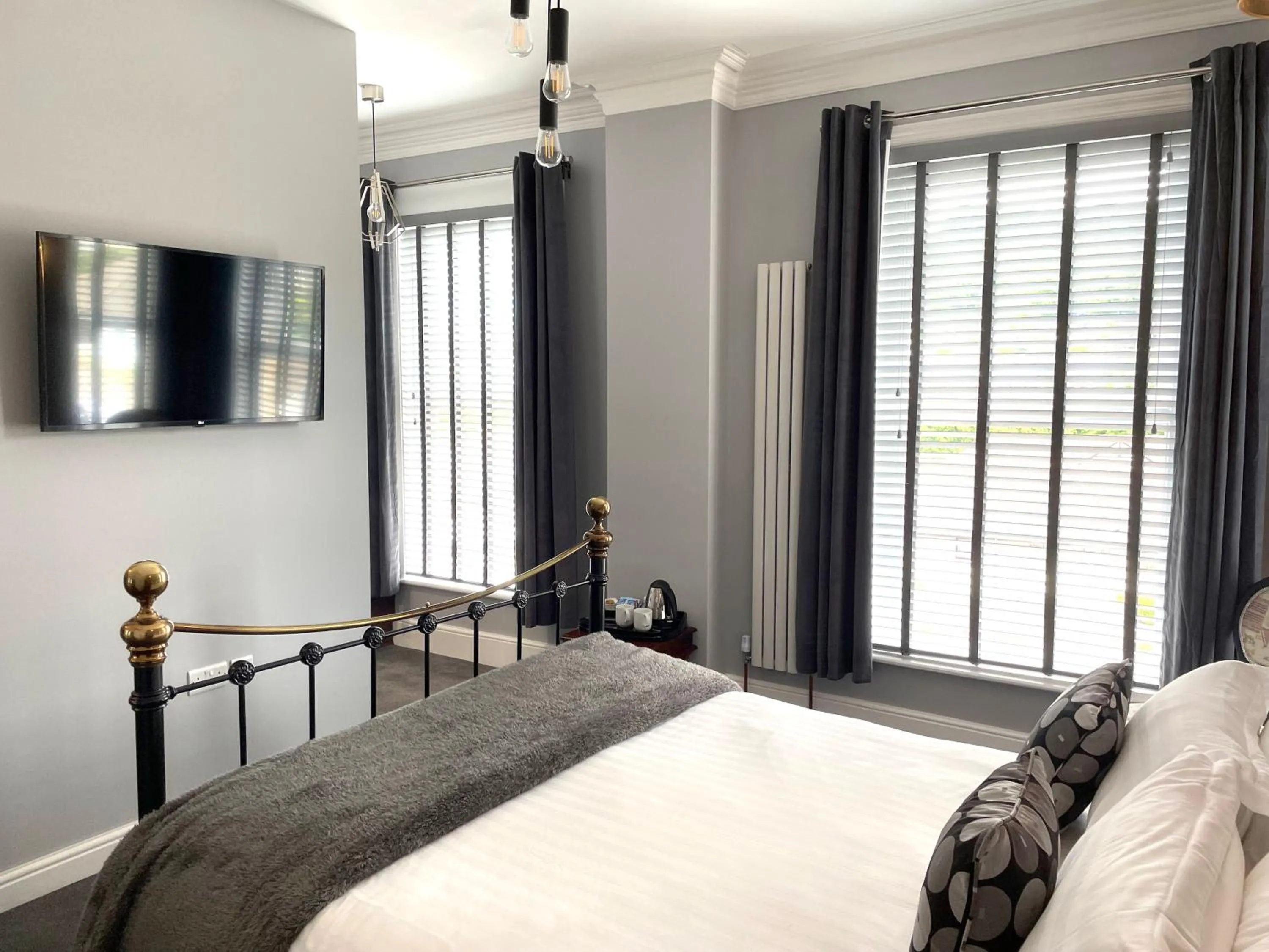 Bed in The Devonshire Villa