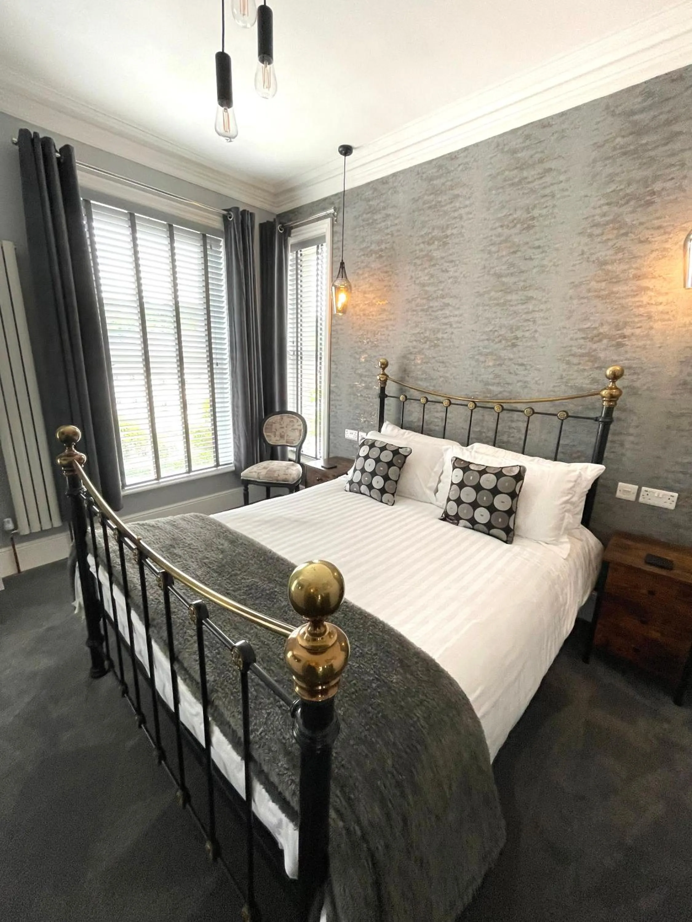 Bed in The Devonshire Villa