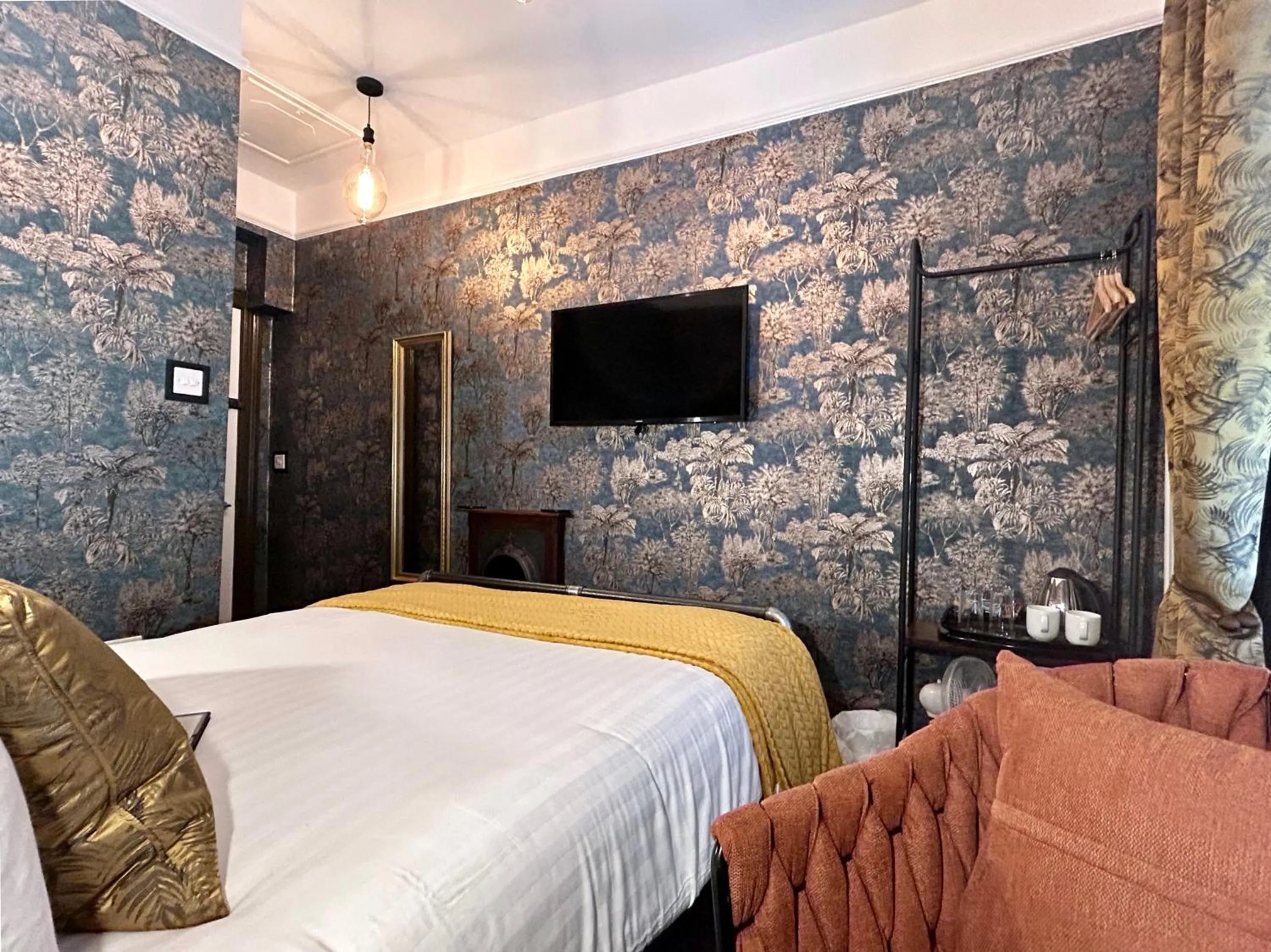 Bed in The Devonshire Villa
