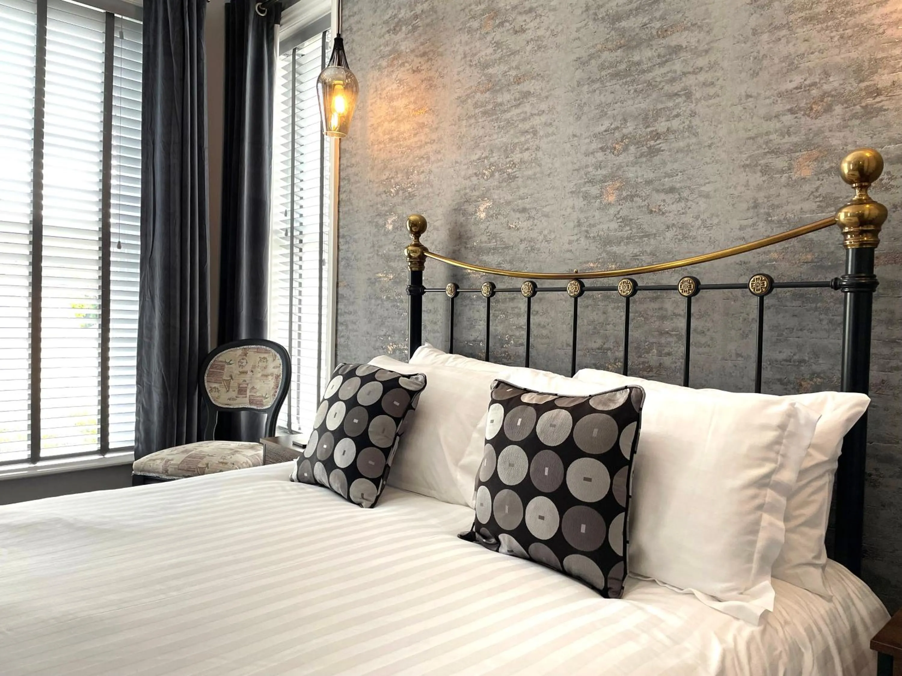 Bed in The Devonshire Villa