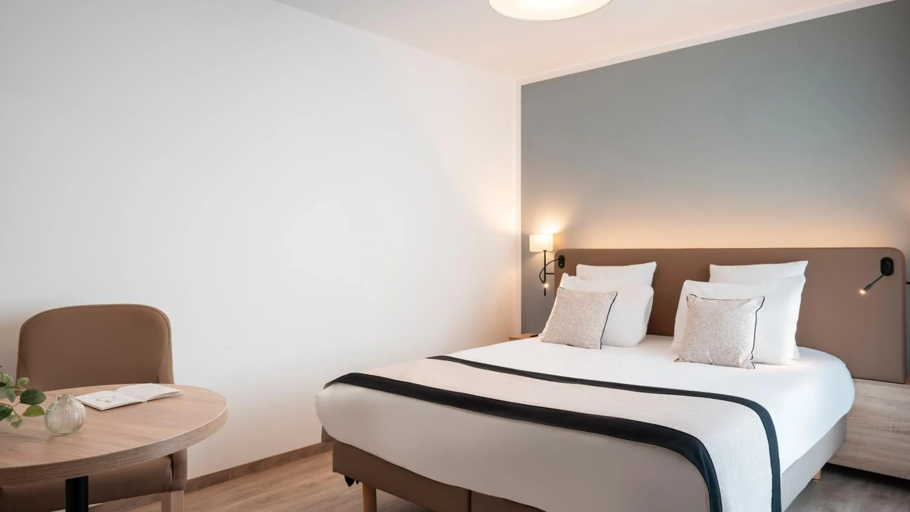 Bedroom, Bed in Residhome Dijon Cité Des Vignes Bedroom, Bed in Residhome Dijon Cité Des Vignes