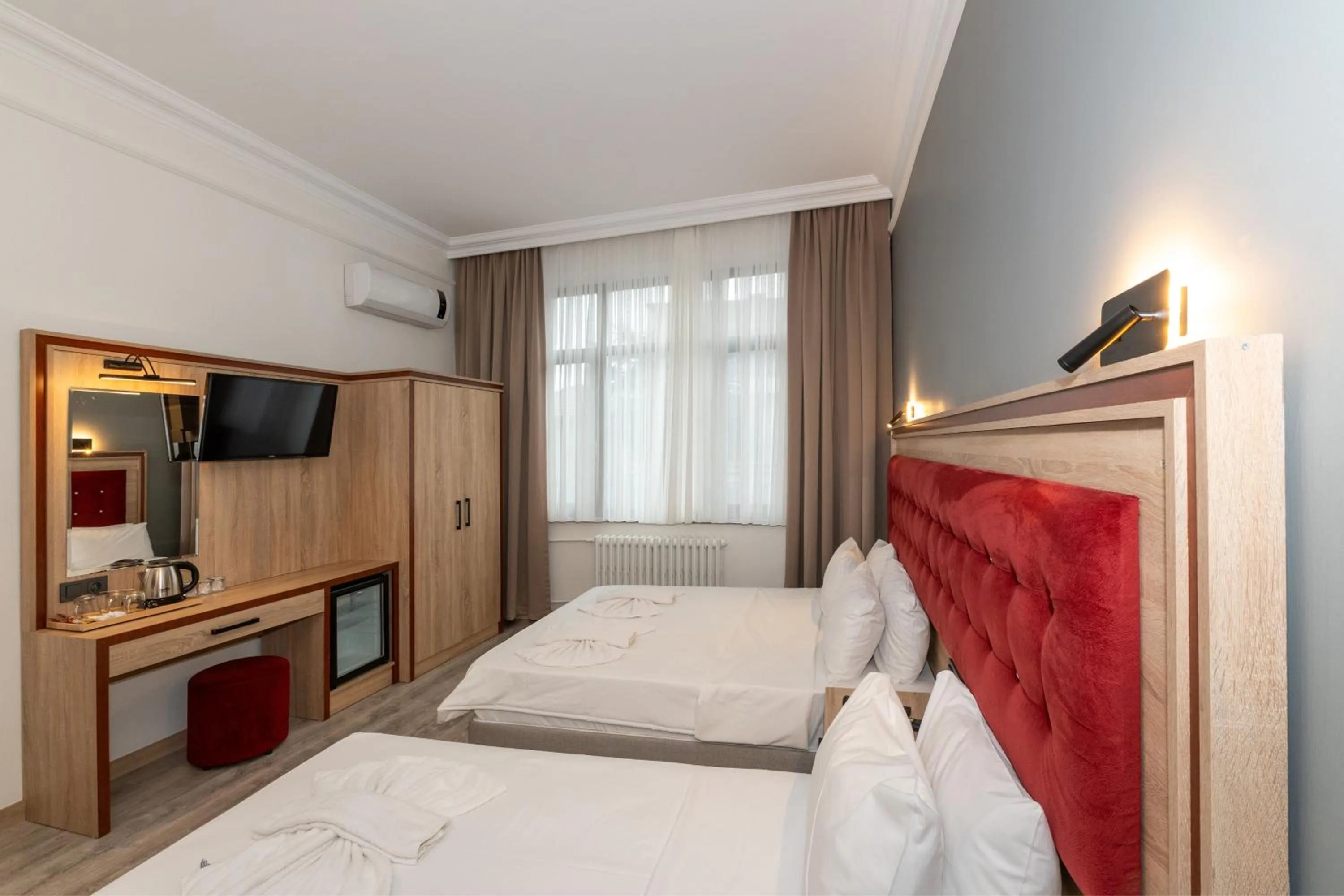 Bed in Olimpic Hotel