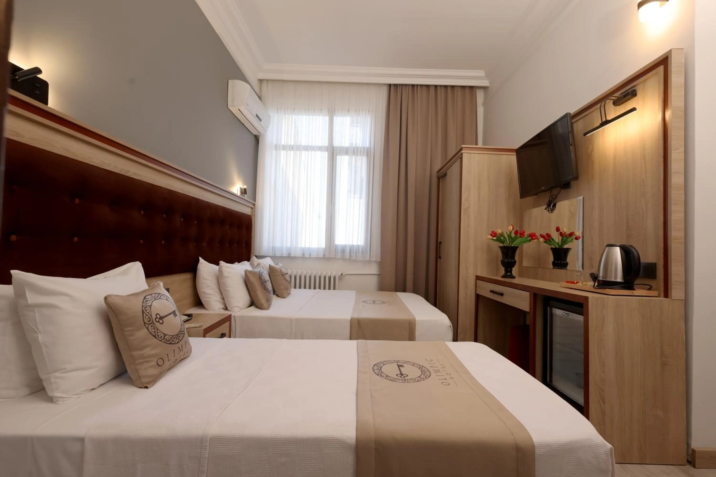 Bed in Olimpic Hotel