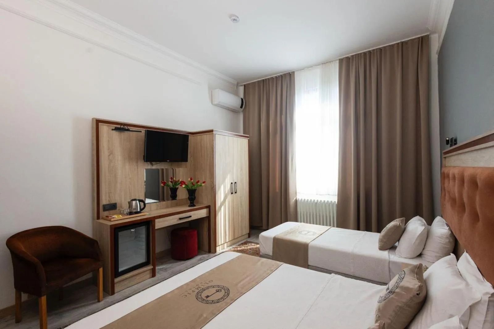 Bed in Olimpic Hotel