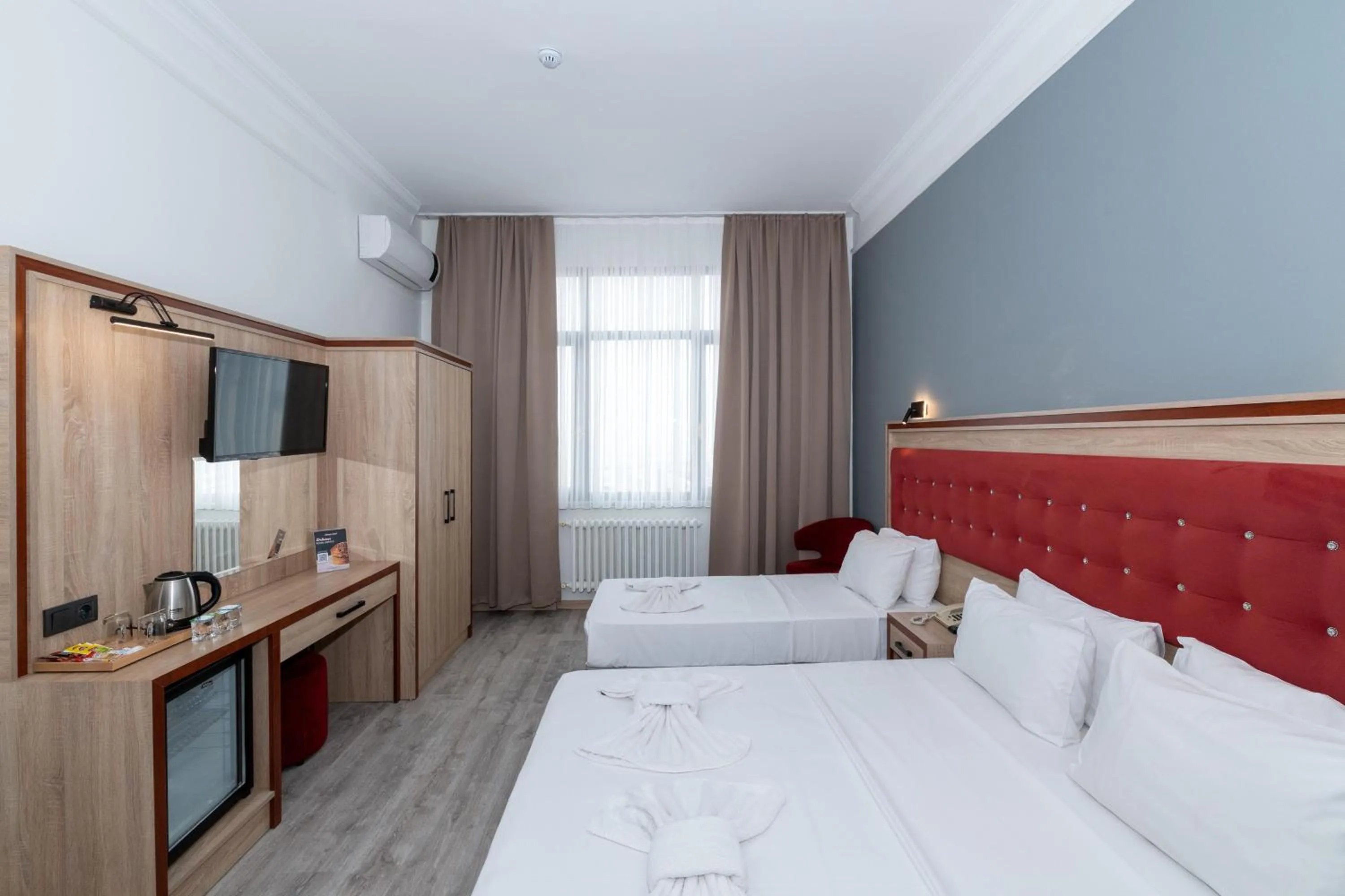 Bed in Olimpic Hotel