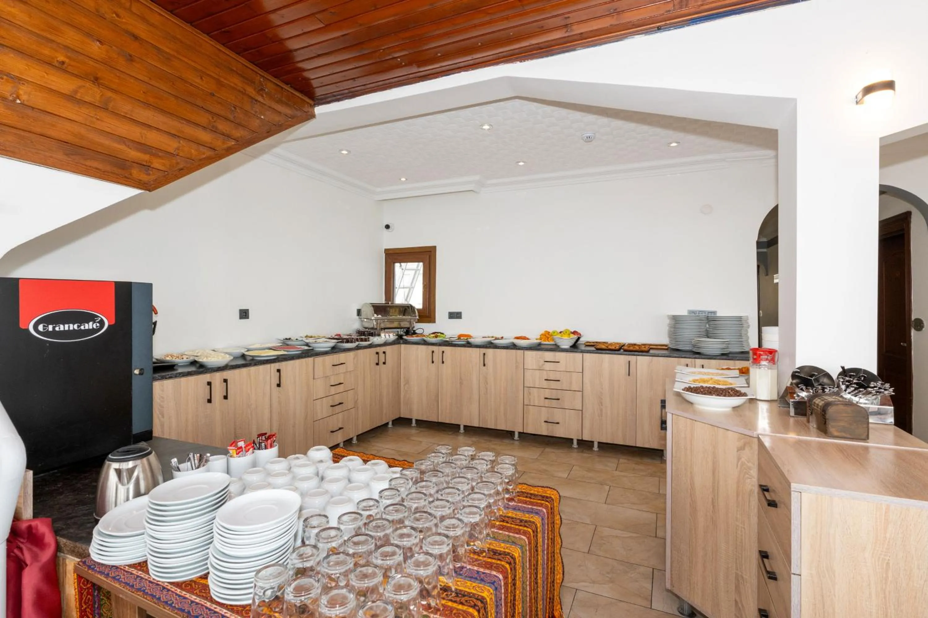 Buffet breakfast in Olimpic Hotel