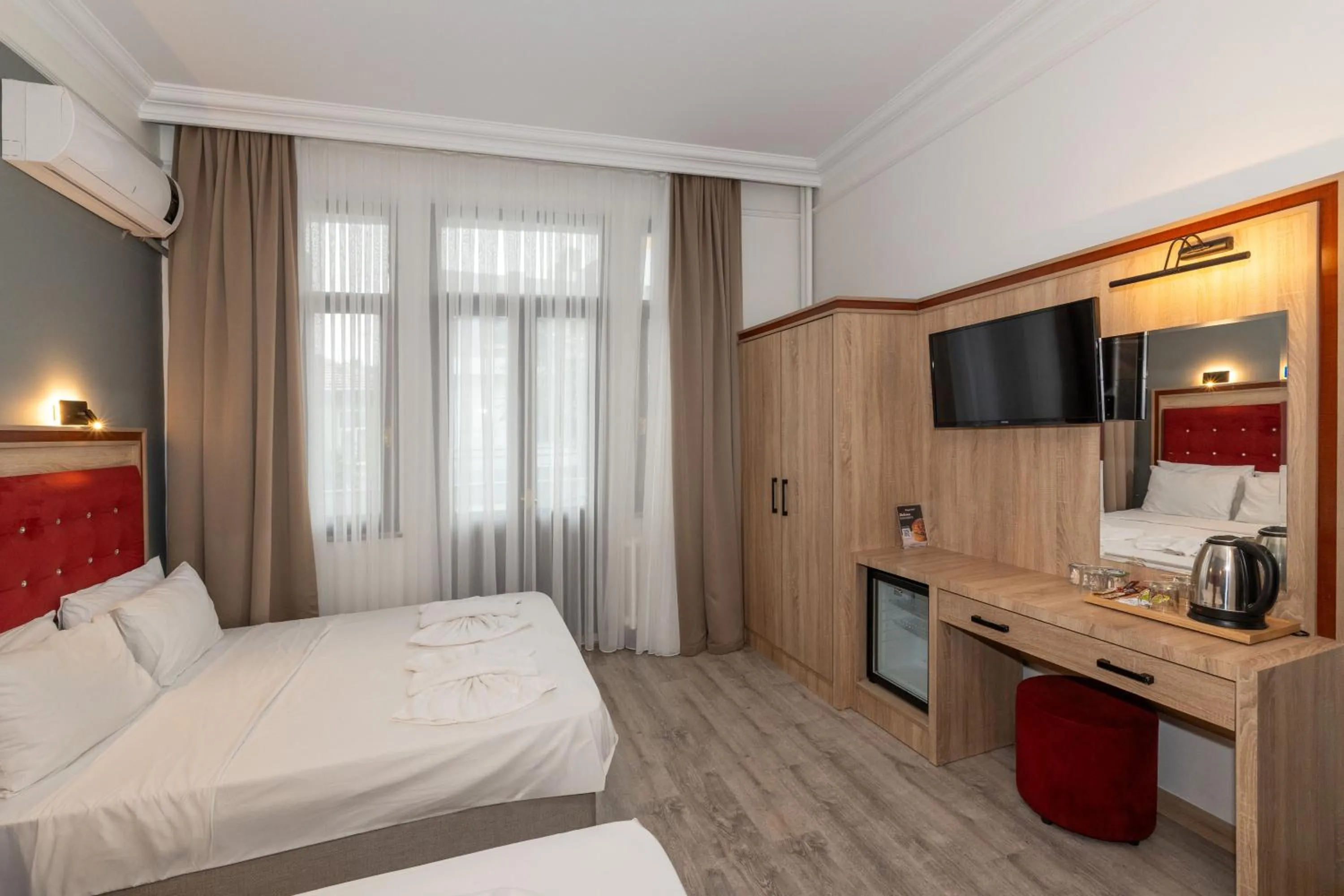 Bed in Olimpic Hotel