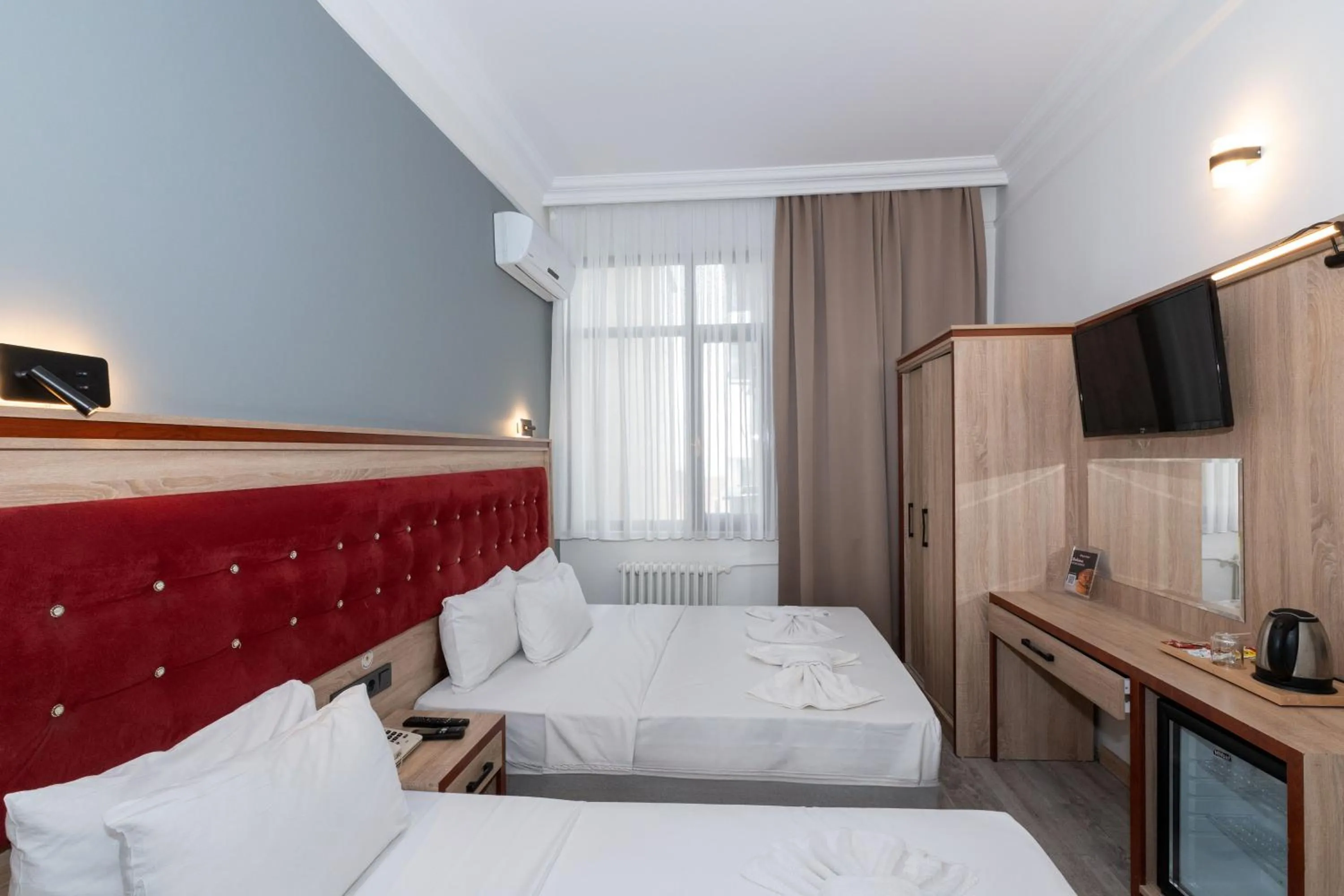 Bed in Olimpic Hotel