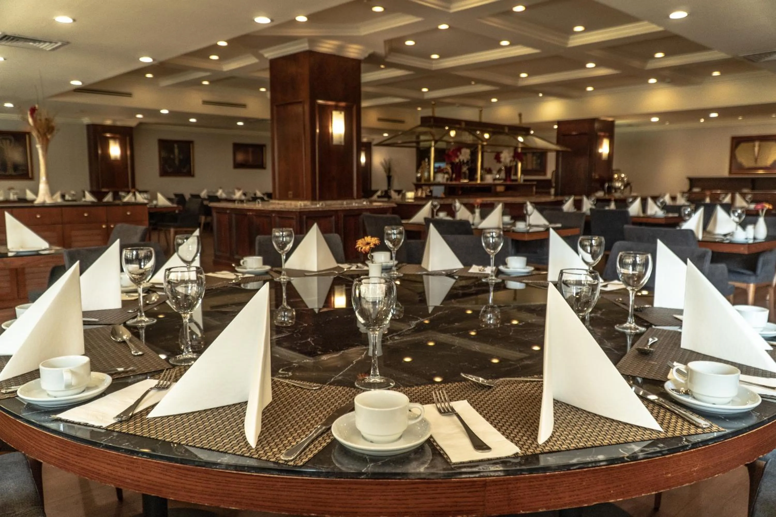 Restaurant/places to eat in Eresin Hotels Topkapı