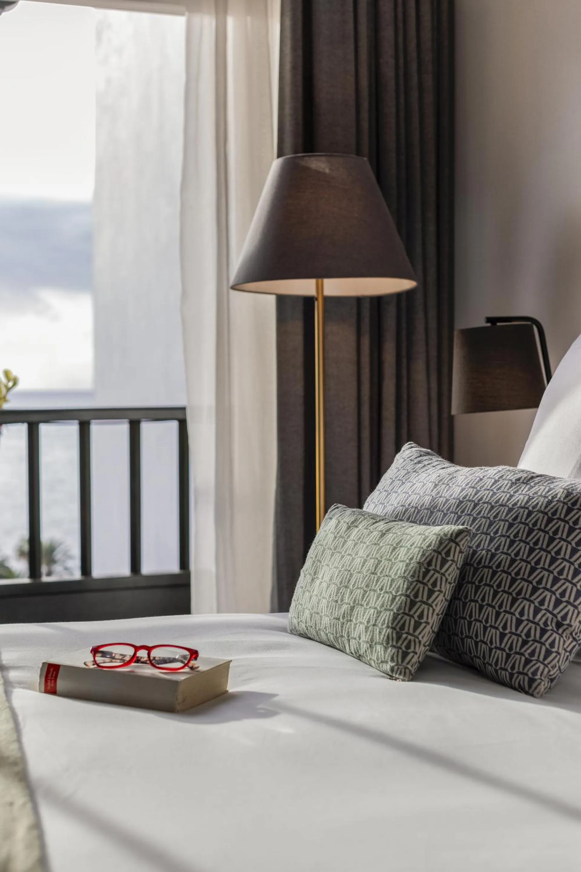 Photo of the whole room, Bed in Hotel San Telmo