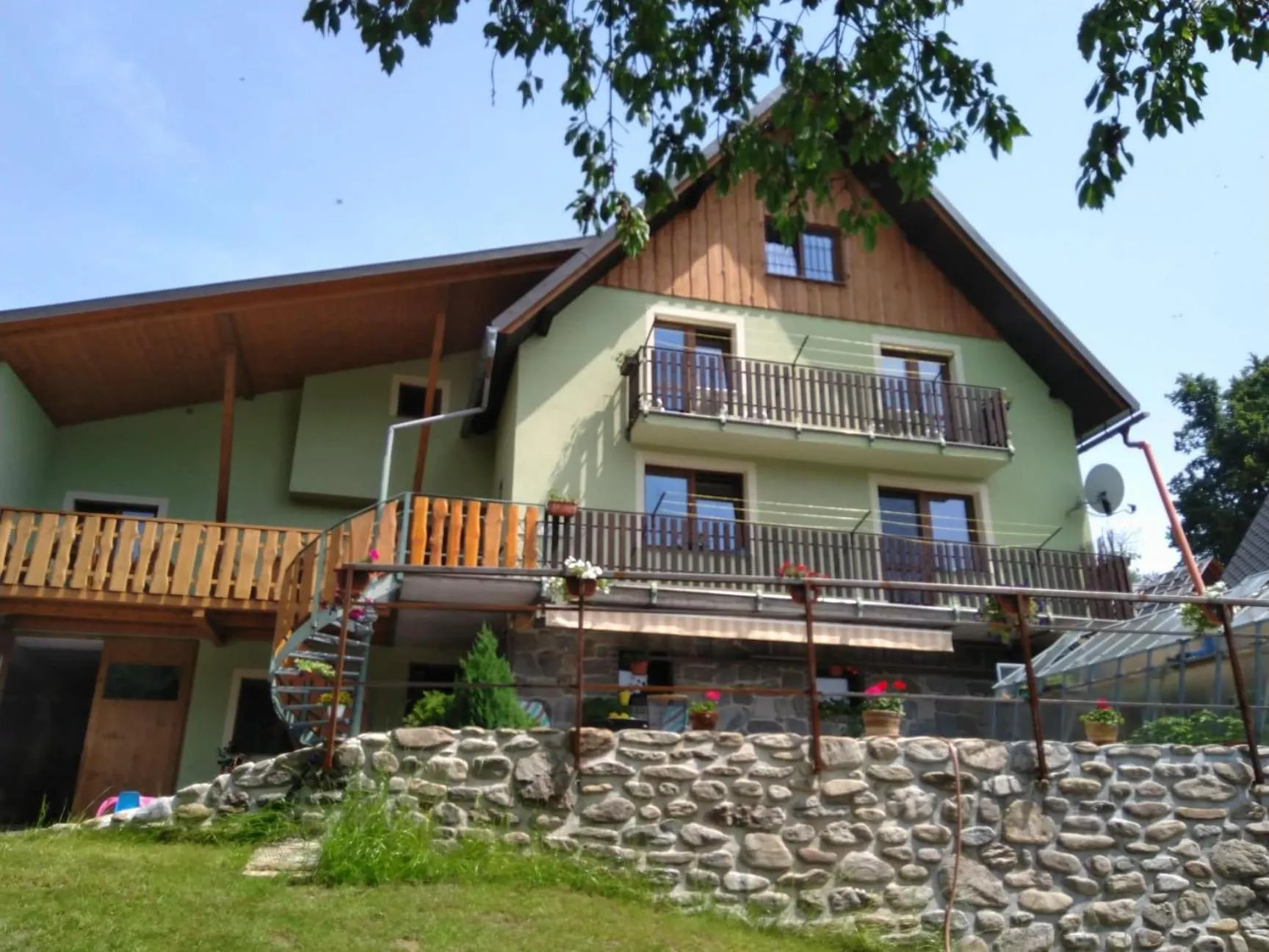 Property building in Apartmány U Žaloudků