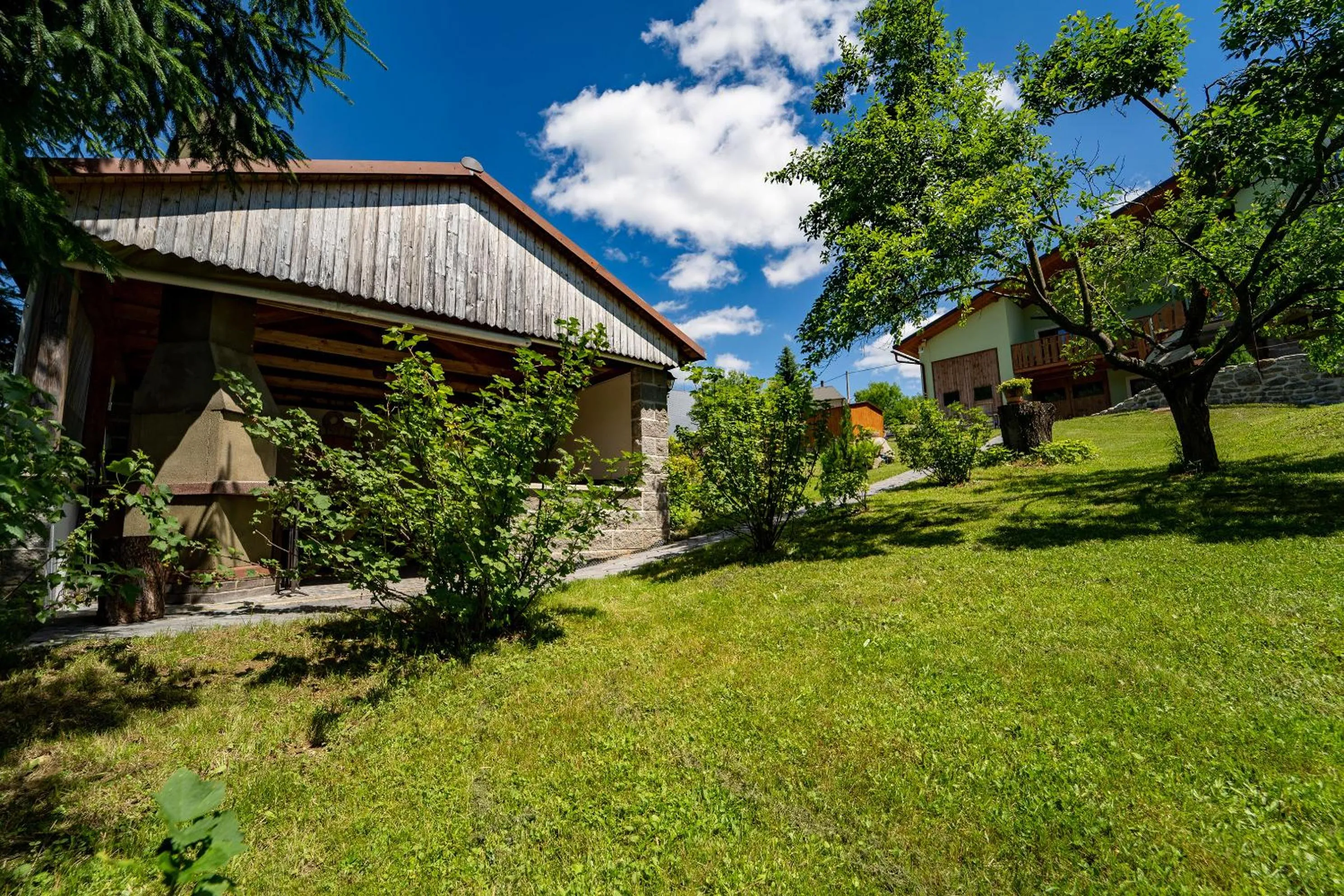 BBQ facilities in Apartmány U Žaloudků