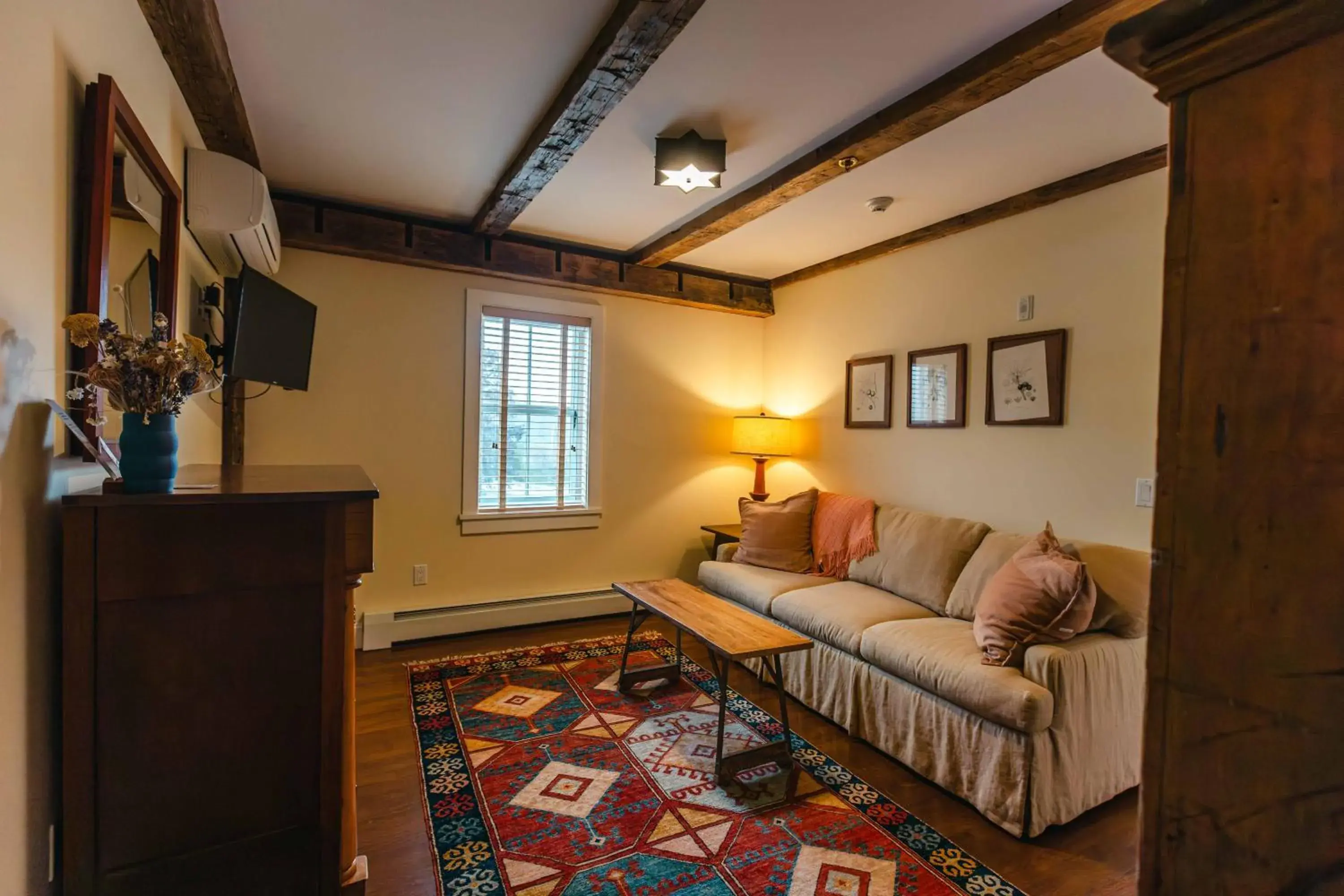 Suite in Hill Farm Inn - Manchester Suite in Hill Farm Inn - Manchester