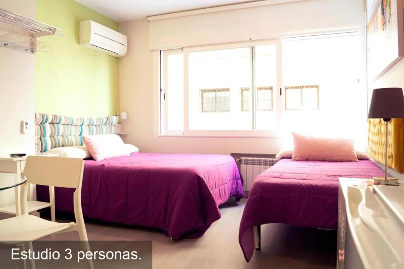 Bed in Chueca - Room Apartments