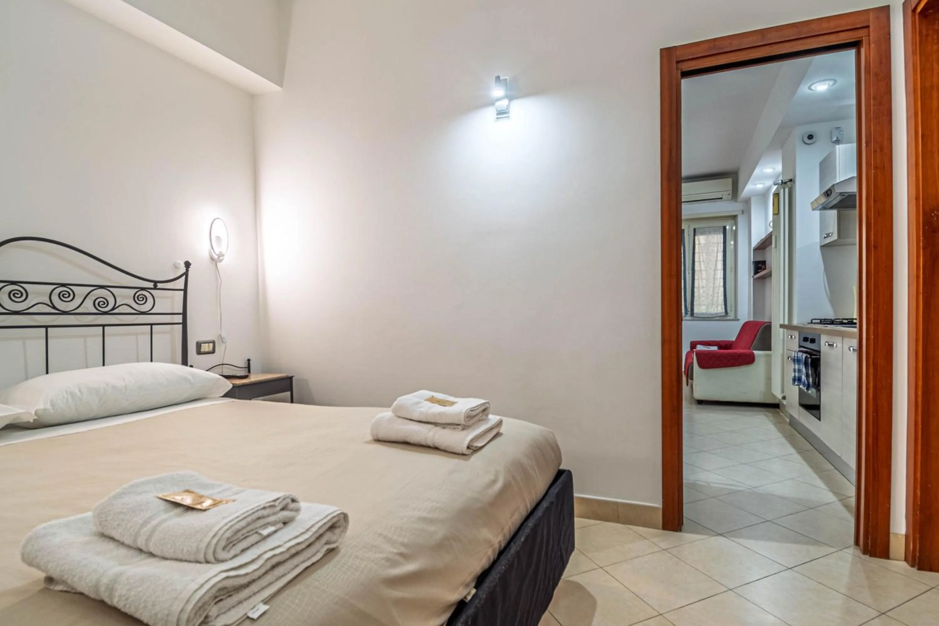 Photo of the whole room, Bed in La Casa dei Sogni di Serena