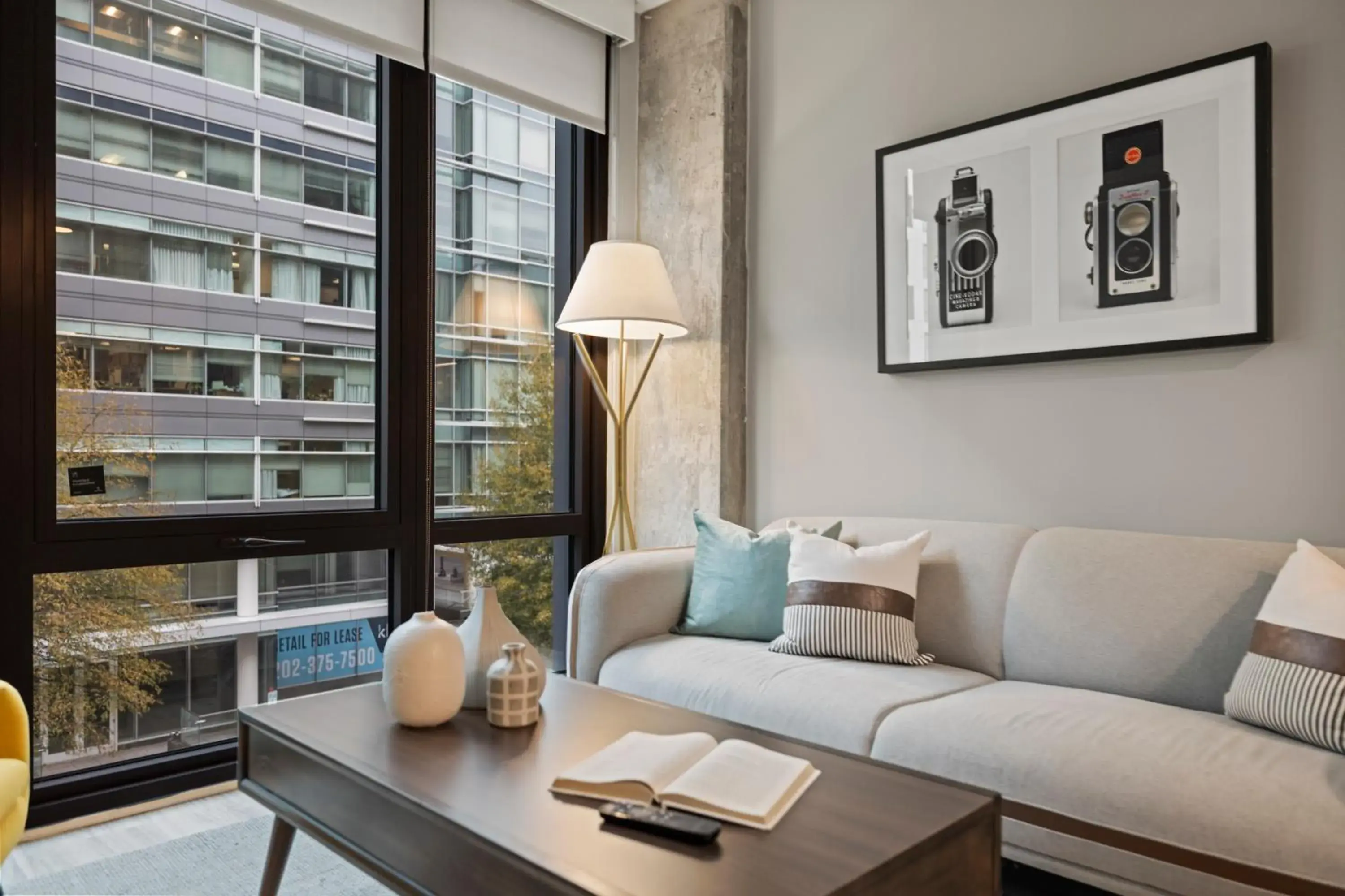 Premium One Bedroom Apartment with Den in Coda on Half, a Placemakr Experience - Navy Yard Premium One Bedroom Apartment with Den in Coda on Half, a Placemakr Experience - Navy Yard