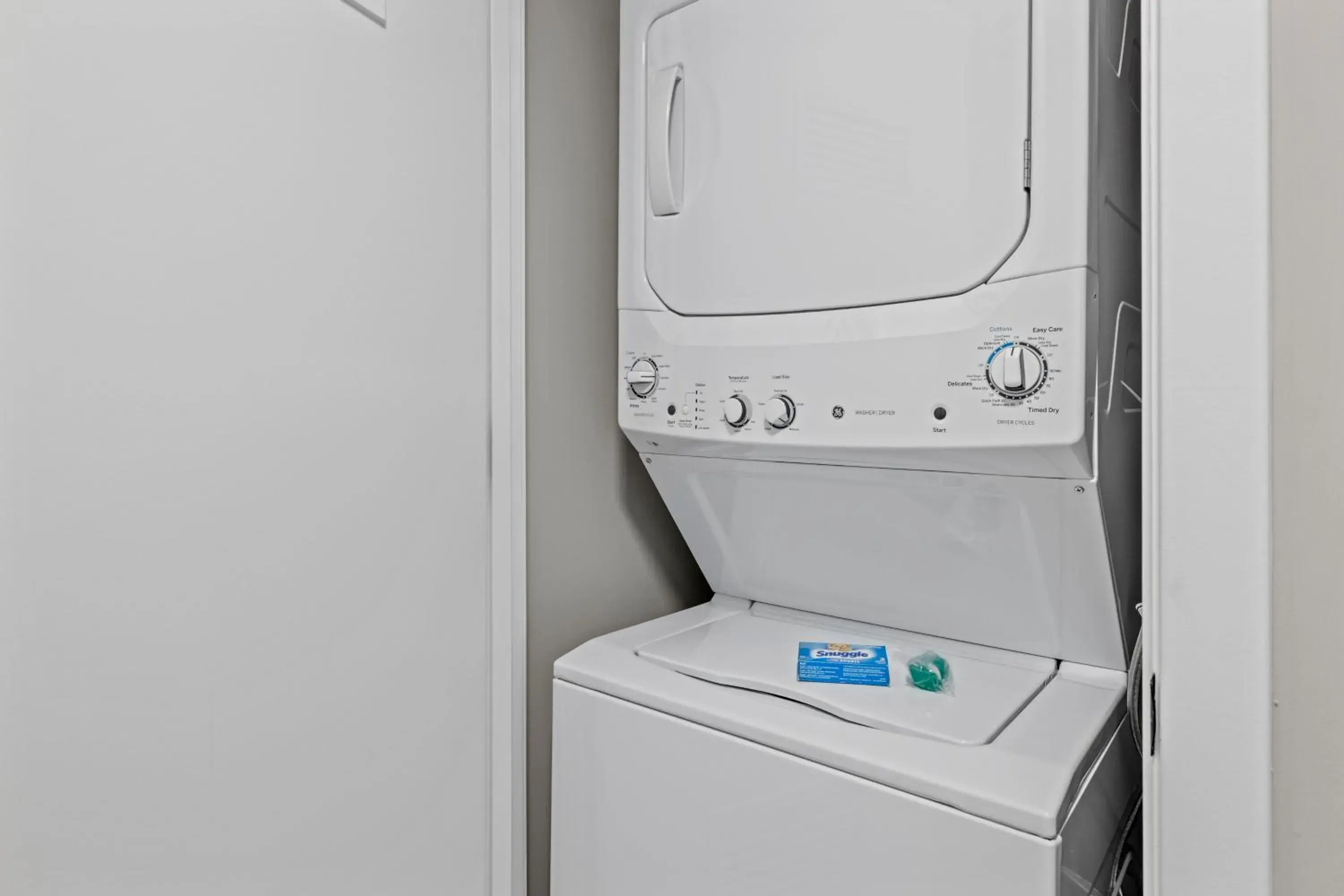 washing machine in Coda on Half, a Placemakr Experience - Navy Yard washing machine in Coda on Half, a Placemakr Experience - Navy Yard