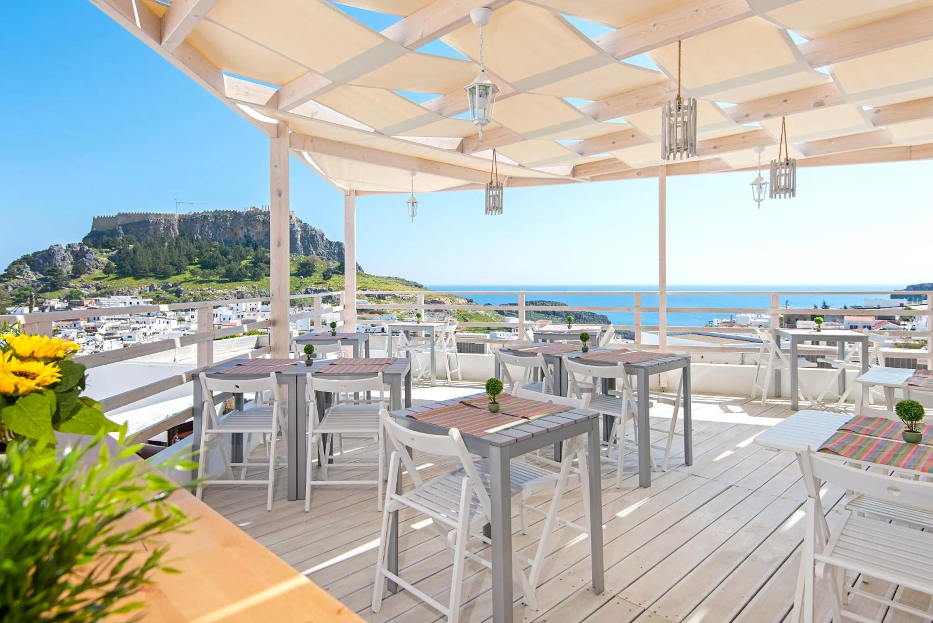 Restaurant/places to eat in Lindos Harmony Suites