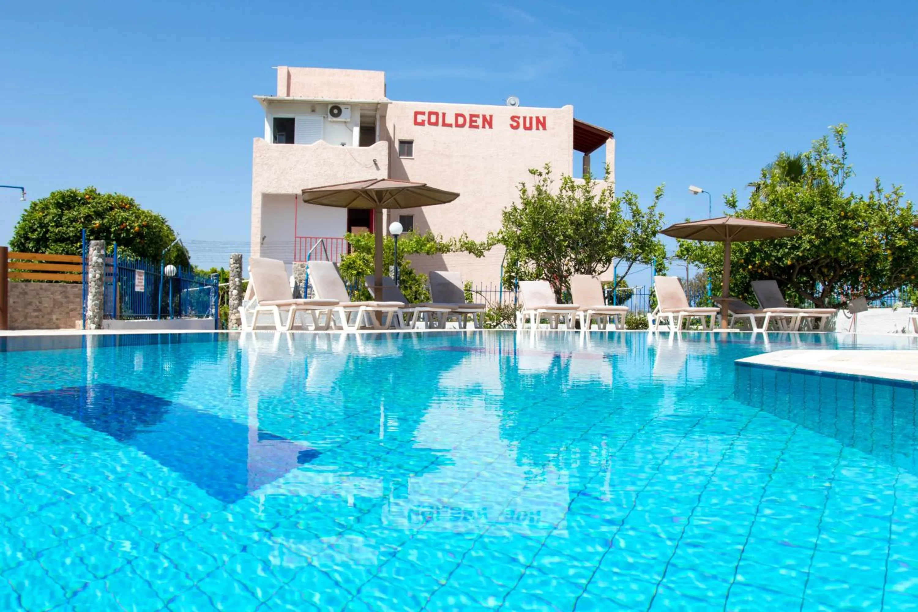Swimming pool in Golden Sun