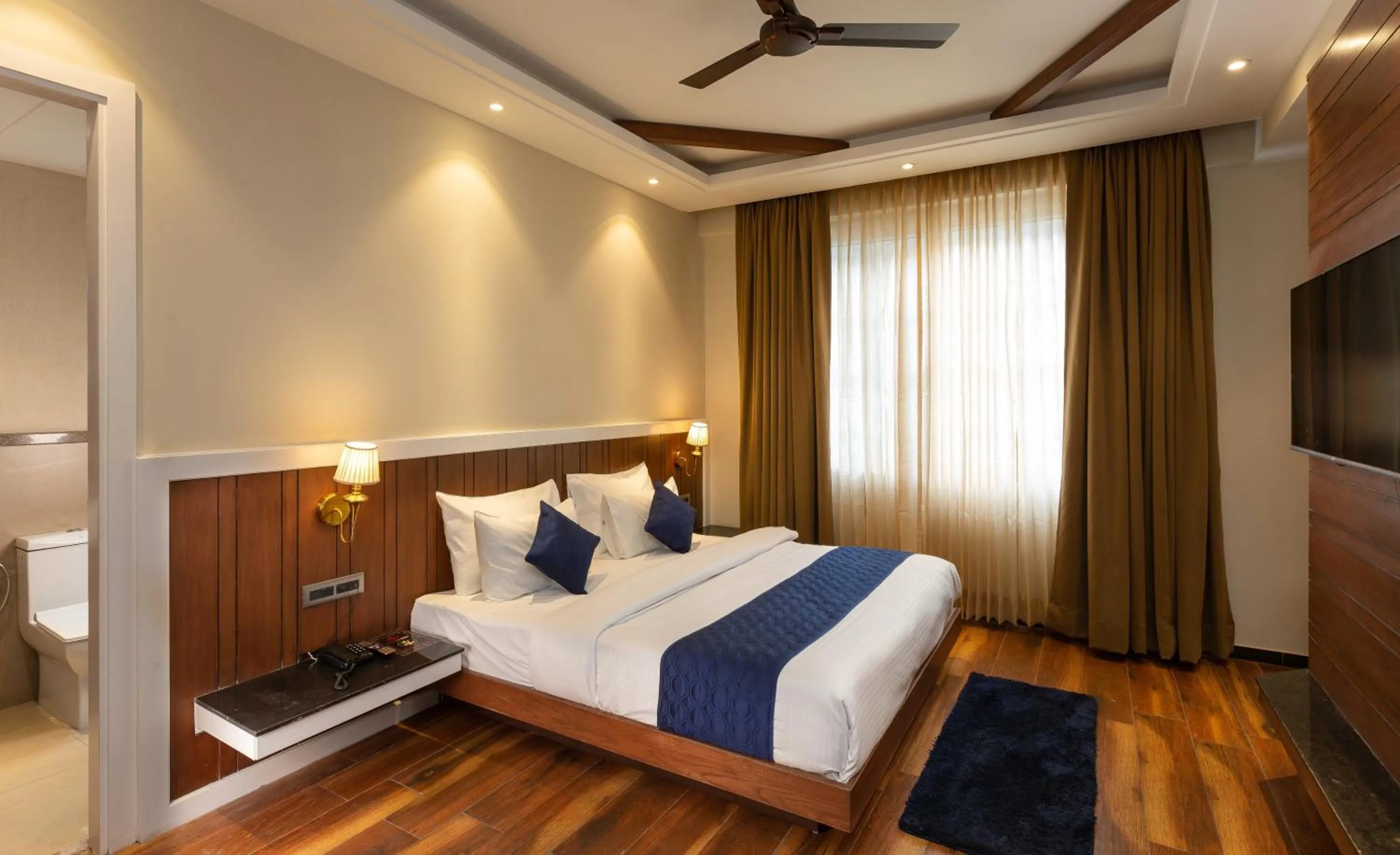 Bed in Hotel LA Eden