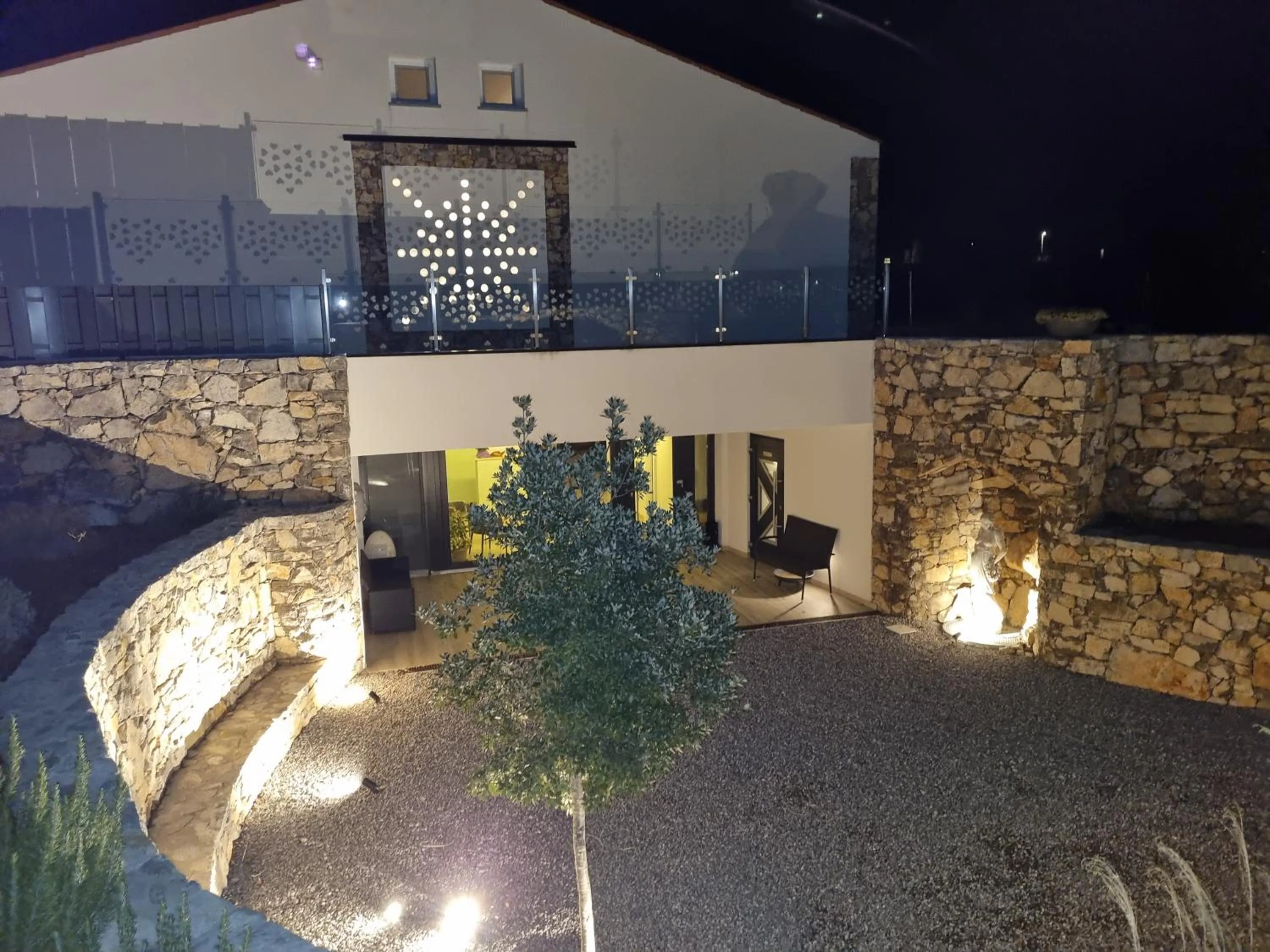 Night in Shamarè Resort ****