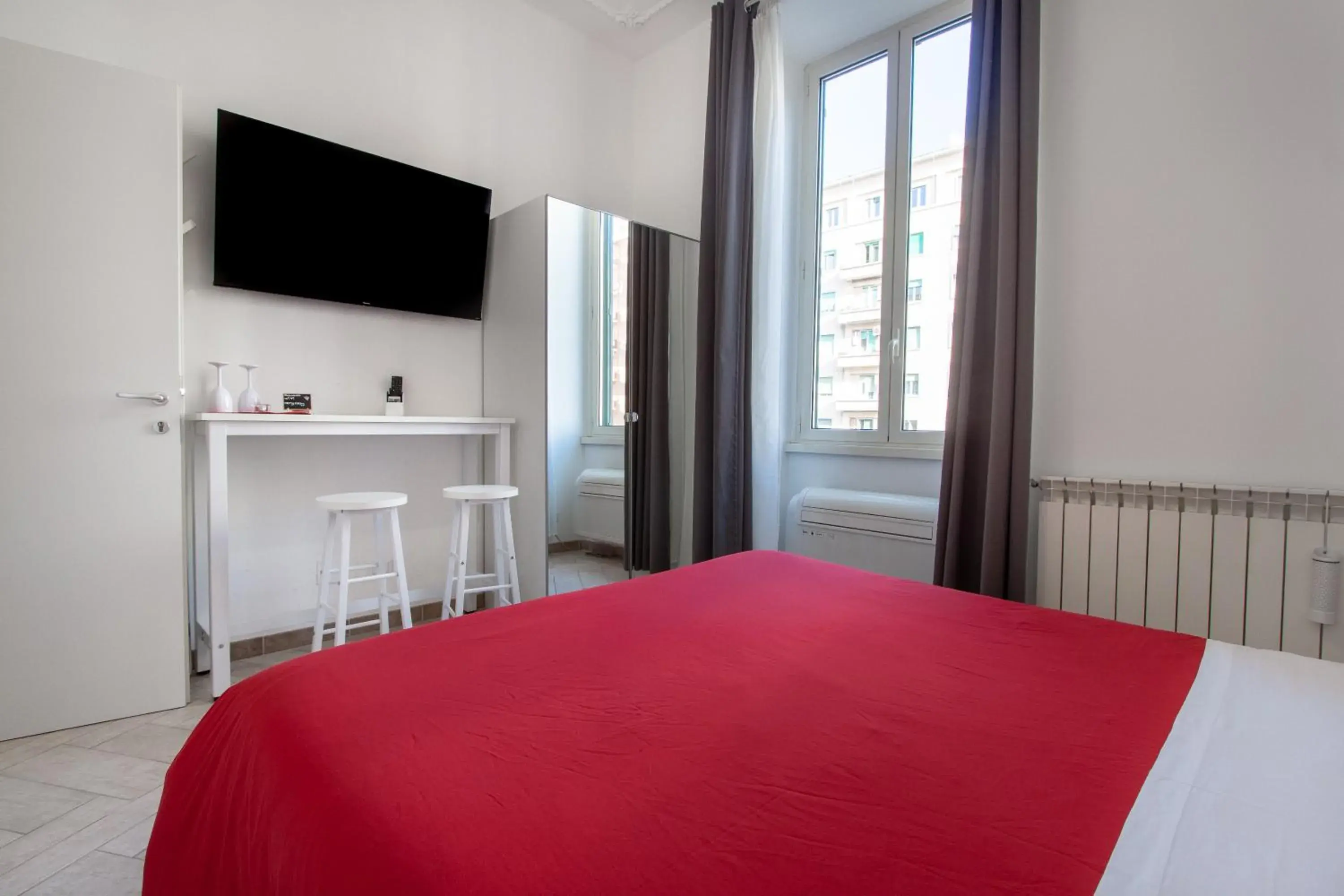 Double Room with Private External Bathroom in B&B Easy Double Room with Private External Bathroom in B&B Easy