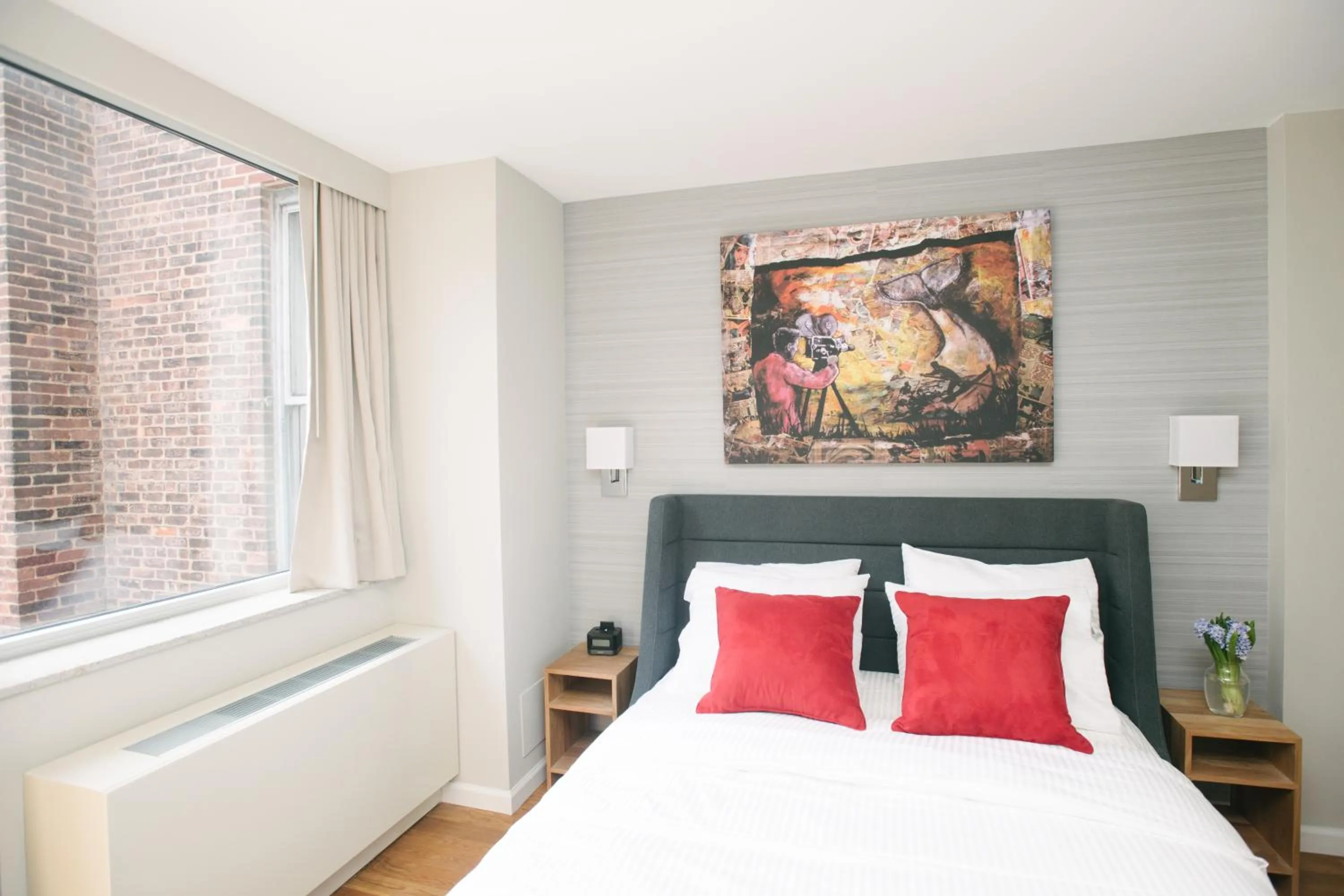 Bedroom, Bed in Hotel 32 32